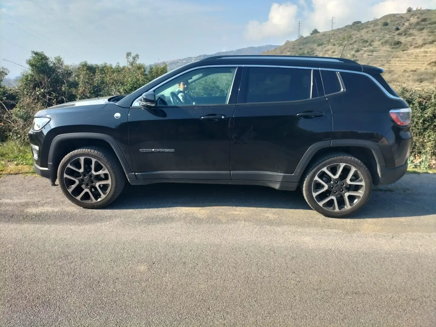 Jeep Compass 2.0 mjt Opening Edition 4wd 140cv auto - 1