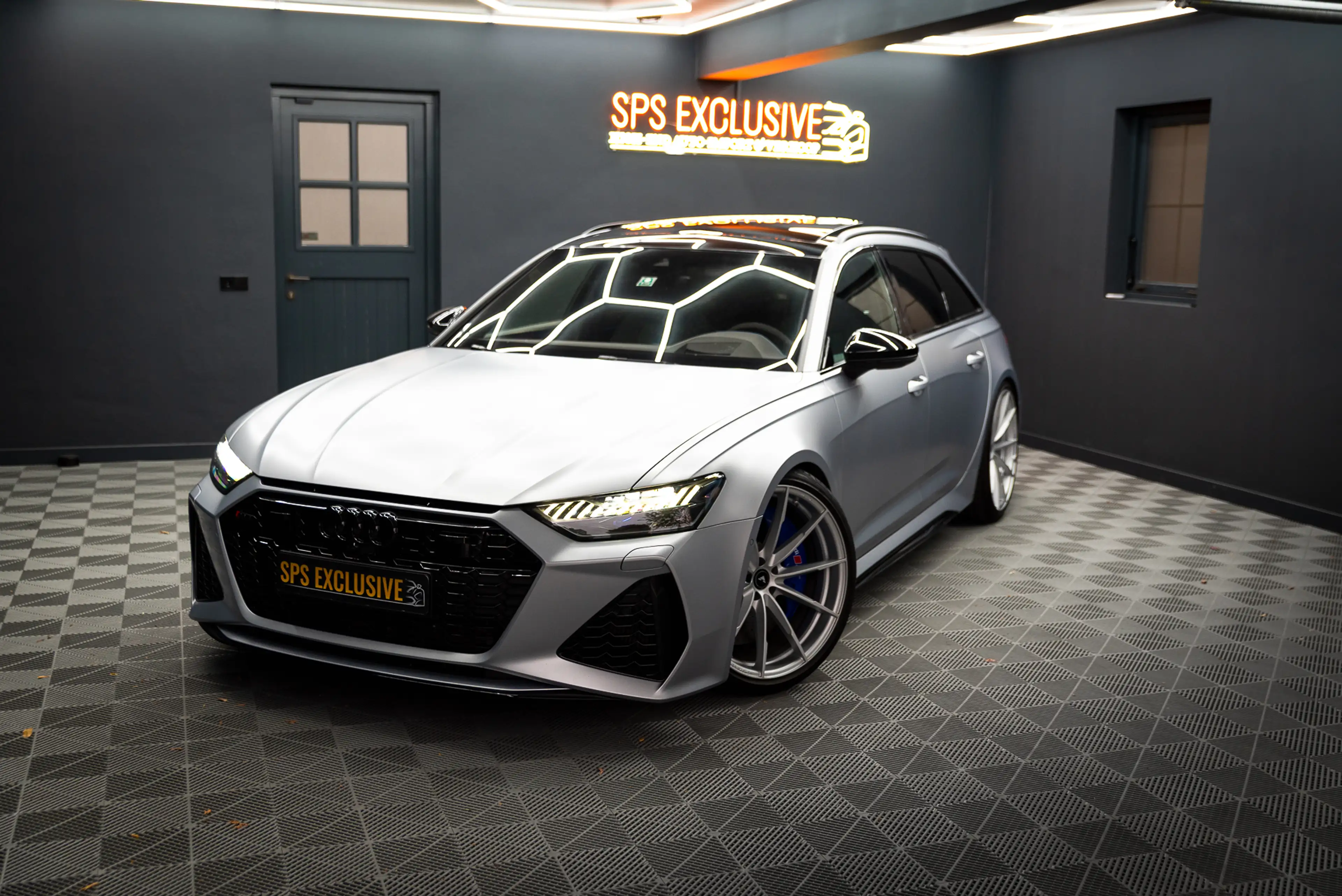 Audi RS6 A6 Avant TFSI quattro Keramisch / Dynamic+ / Exclu — photo 4