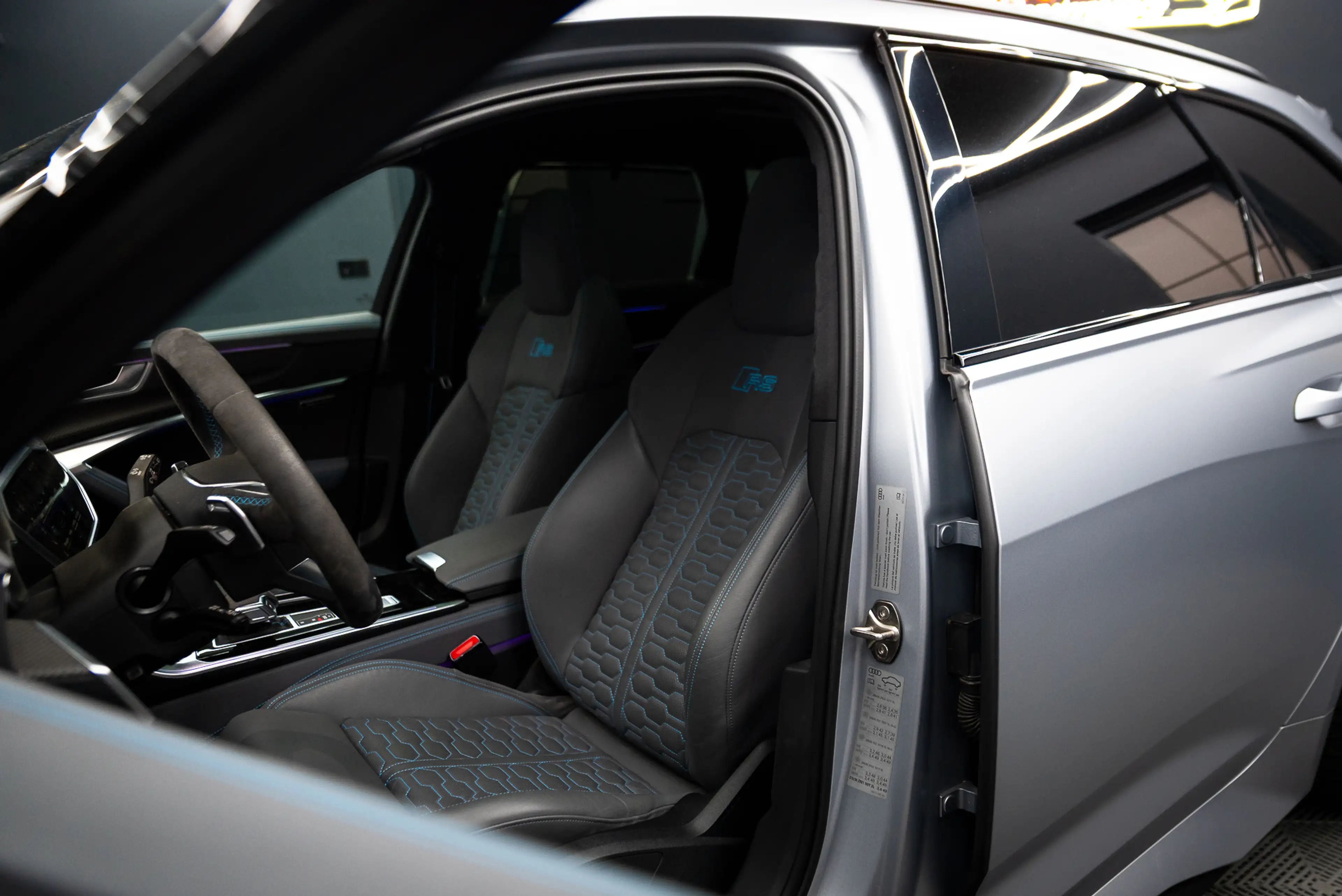 Audi RS6 A6 Avant TFSI quattro Keramisch / Dynamic+ / Exclu — photo 17