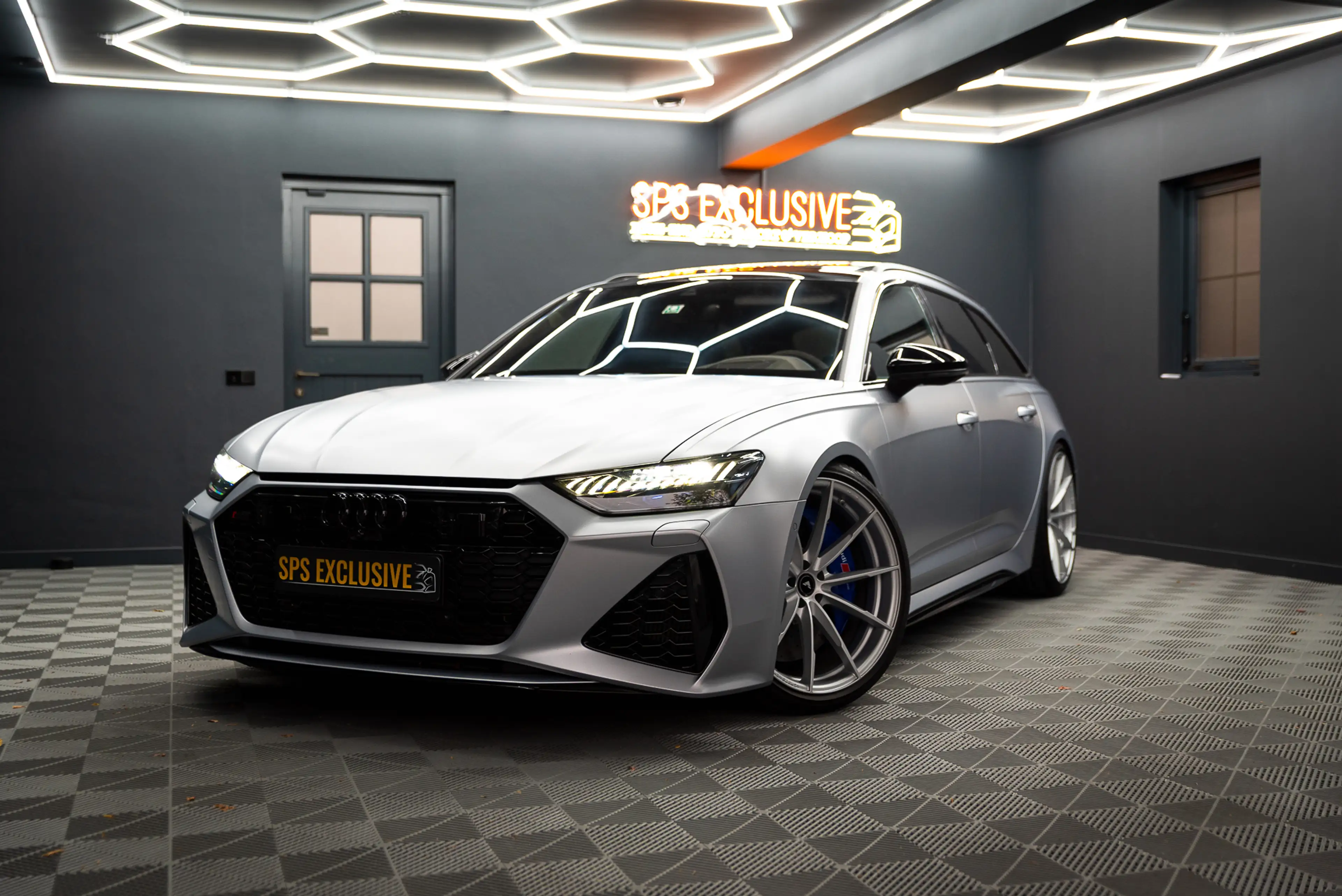 Audi RS6 A6 Avant TFSI quattro Keramisch / Dynamic+ / Exclu — photo 8