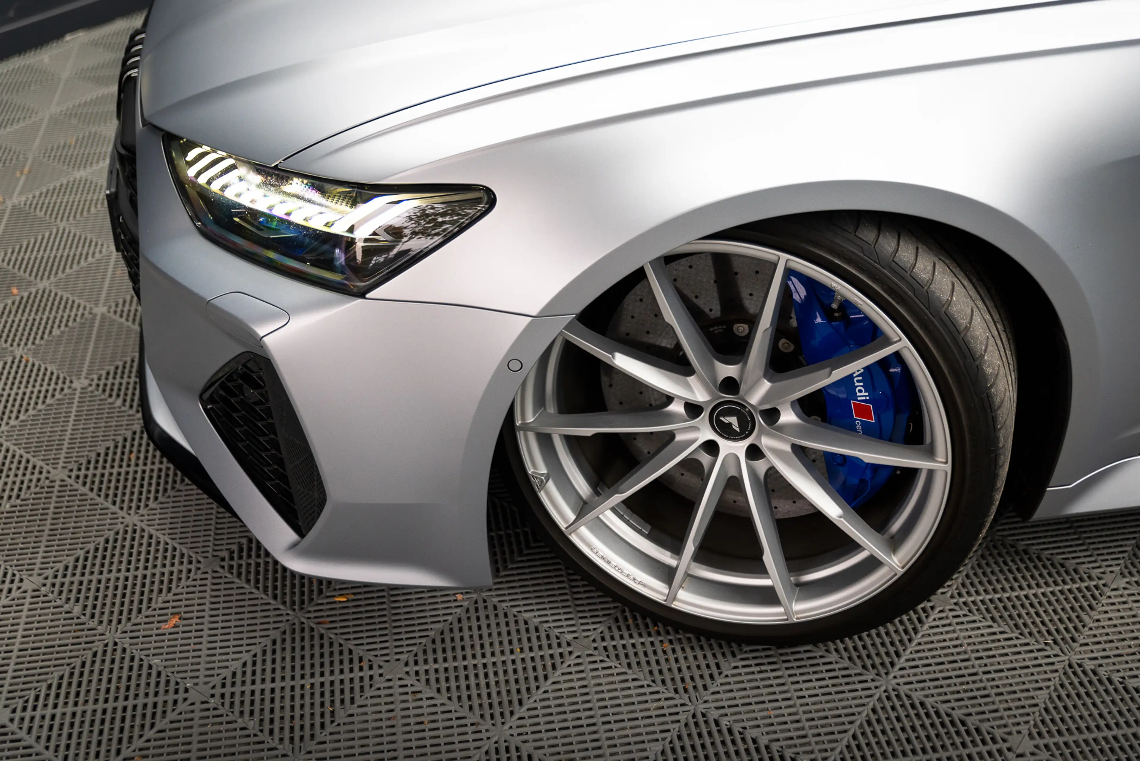 Audi RS6 A6 Avant TFSI quattro Keramisch / Dynamic+ / Exclu — photo 6