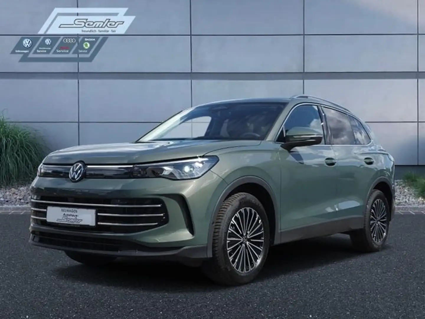 Volkswagen Tiguan Elegance 2,0l TDI DSG 360 Kamera AHK NAVI Grün - 1