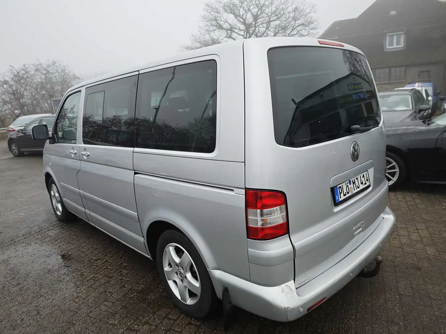 Volkswagen T5 Multivan Highline Silber - 2