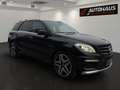 Mercedes-Benz ML 63 AMG Aut. | PERFORMANCE PAKET| DESIGNO AUSSTATTUNG | Negro - thumbnail 4