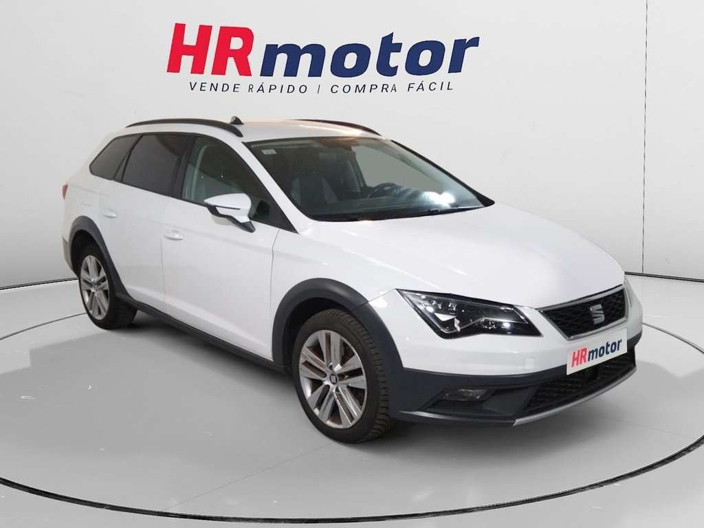 SEAT Leon 2.0TDI CR S&S 4Drive DSG6 150 - foto 1