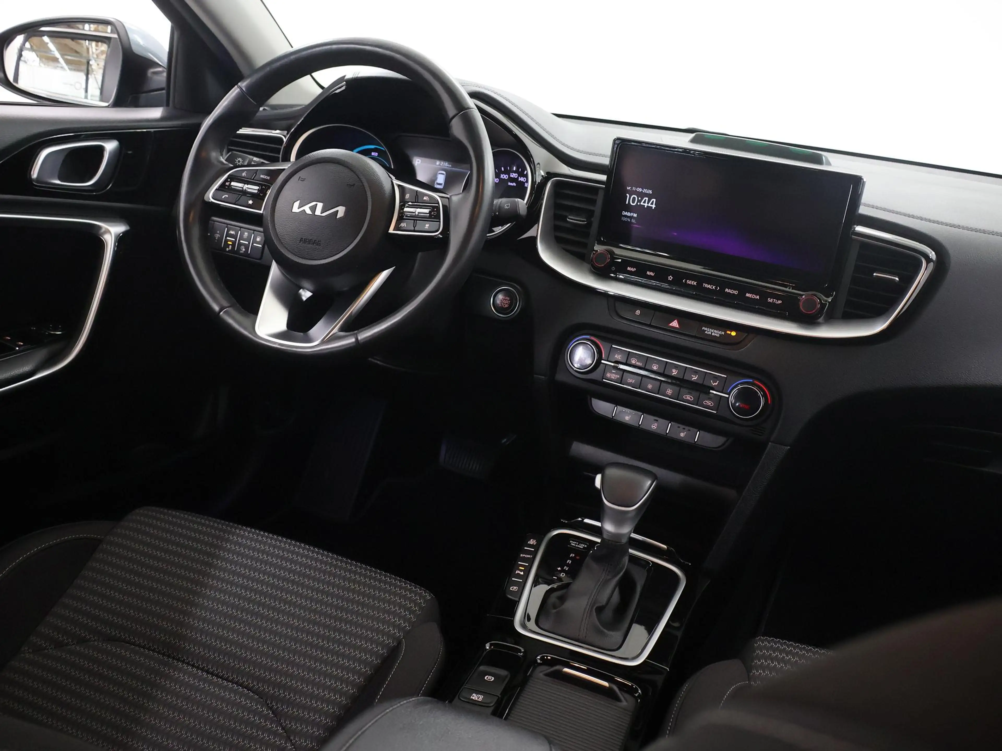 Kia Ceed SW / cee'd SW Sportswagon 1.6 GDI PHEV DynamicPlusLine | Stoel / — photo 9