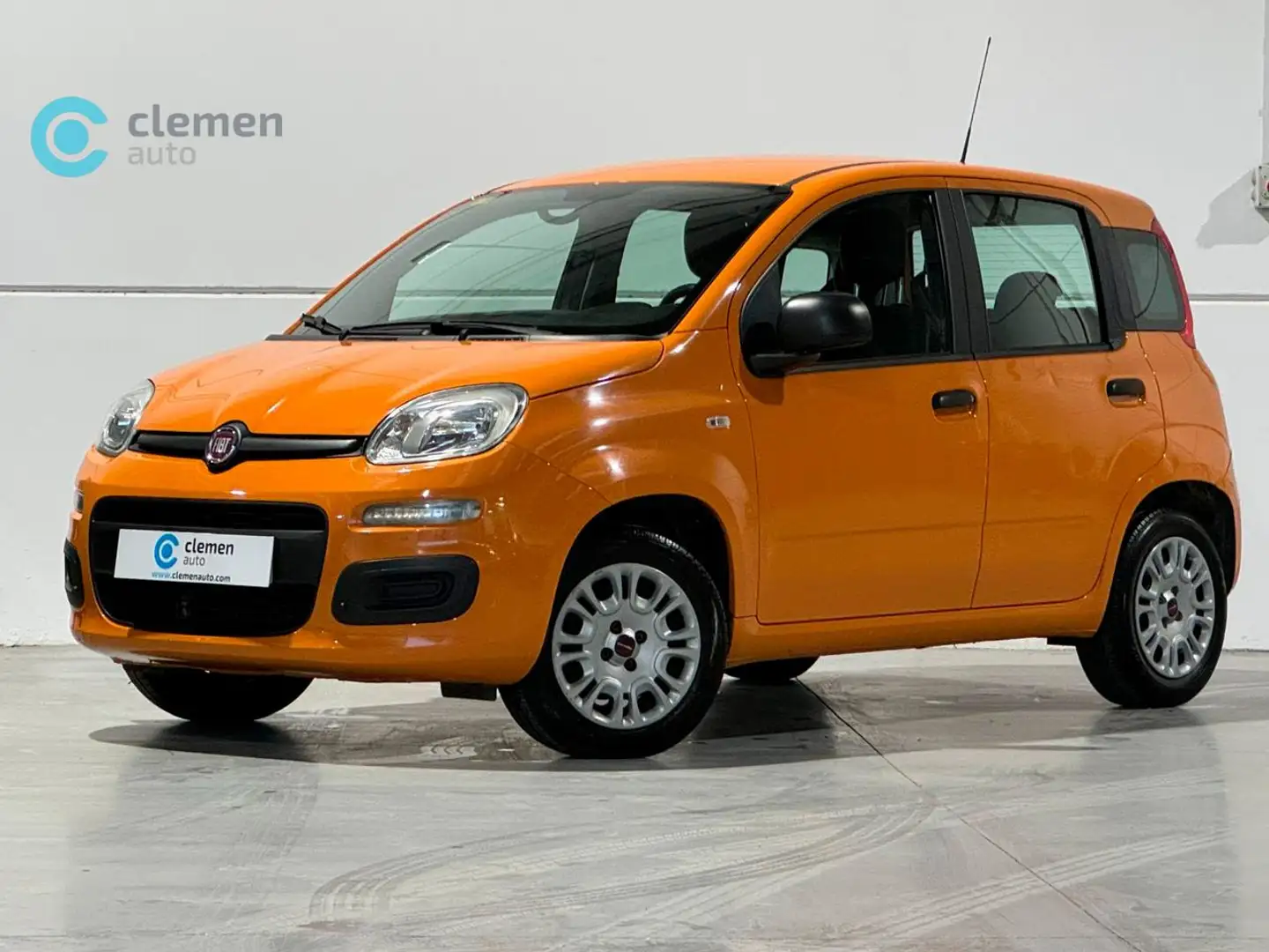 Fiat Panda 1.2 Lounge Naranja - 1