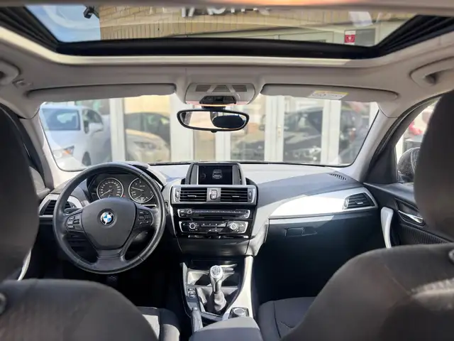 BMW 1 Series view 15