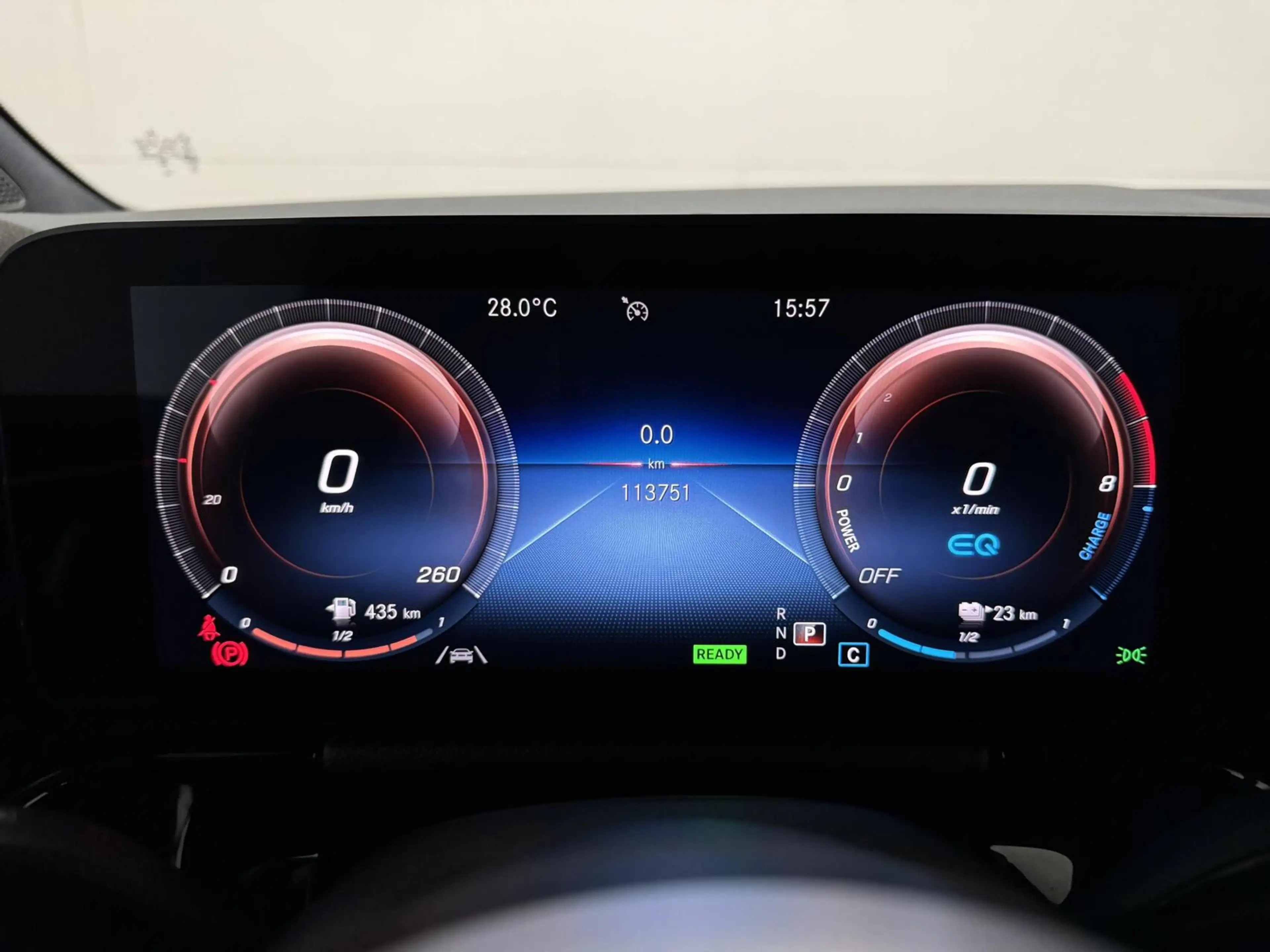 Mercedes-Benz GLA 250 e AMG Line Pano Memory Sfeer Camera — photo 30