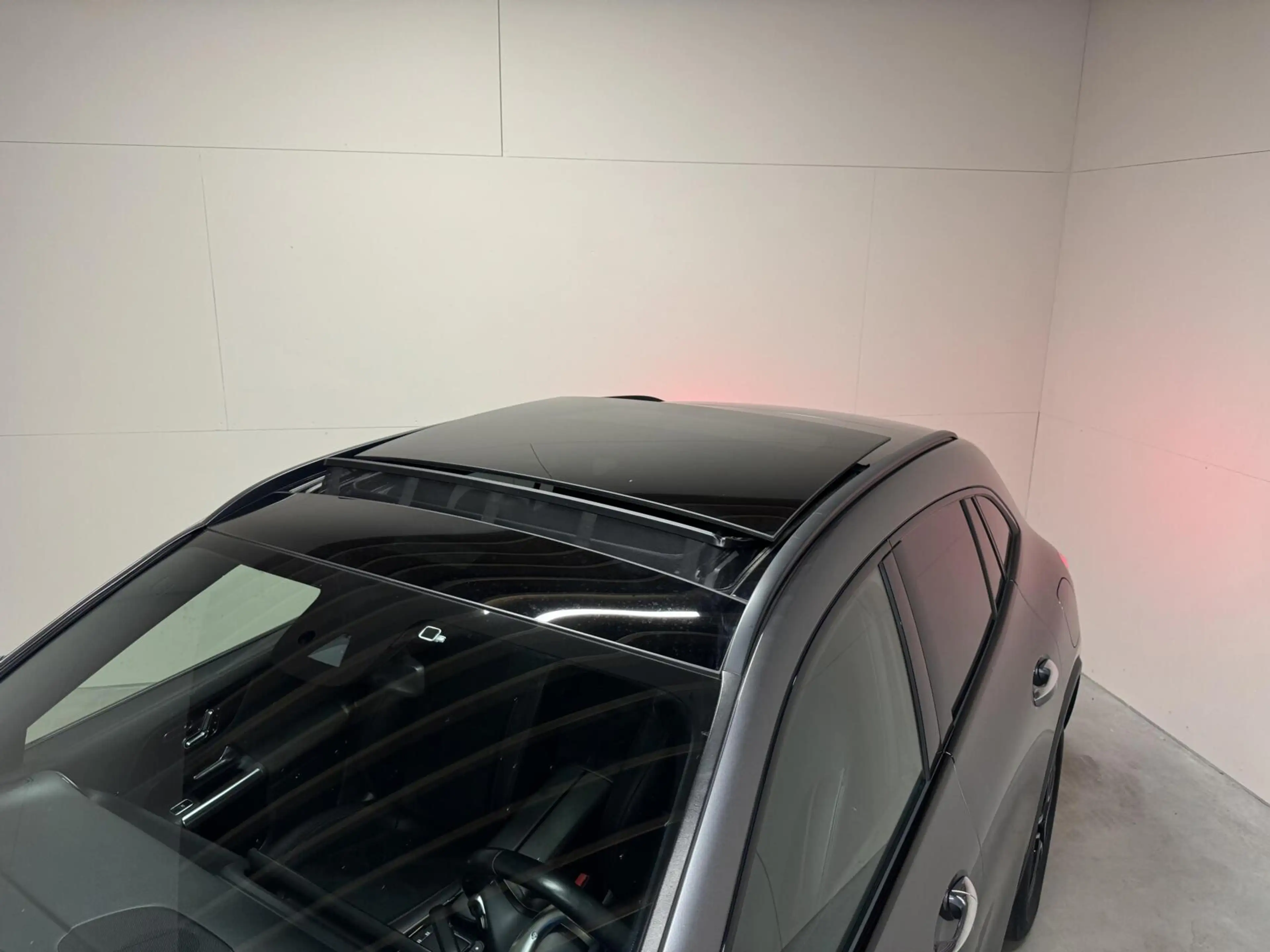 Mercedes-Benz GLA 250 e AMG Line Pano Memory Sfeer Camera — photo 15