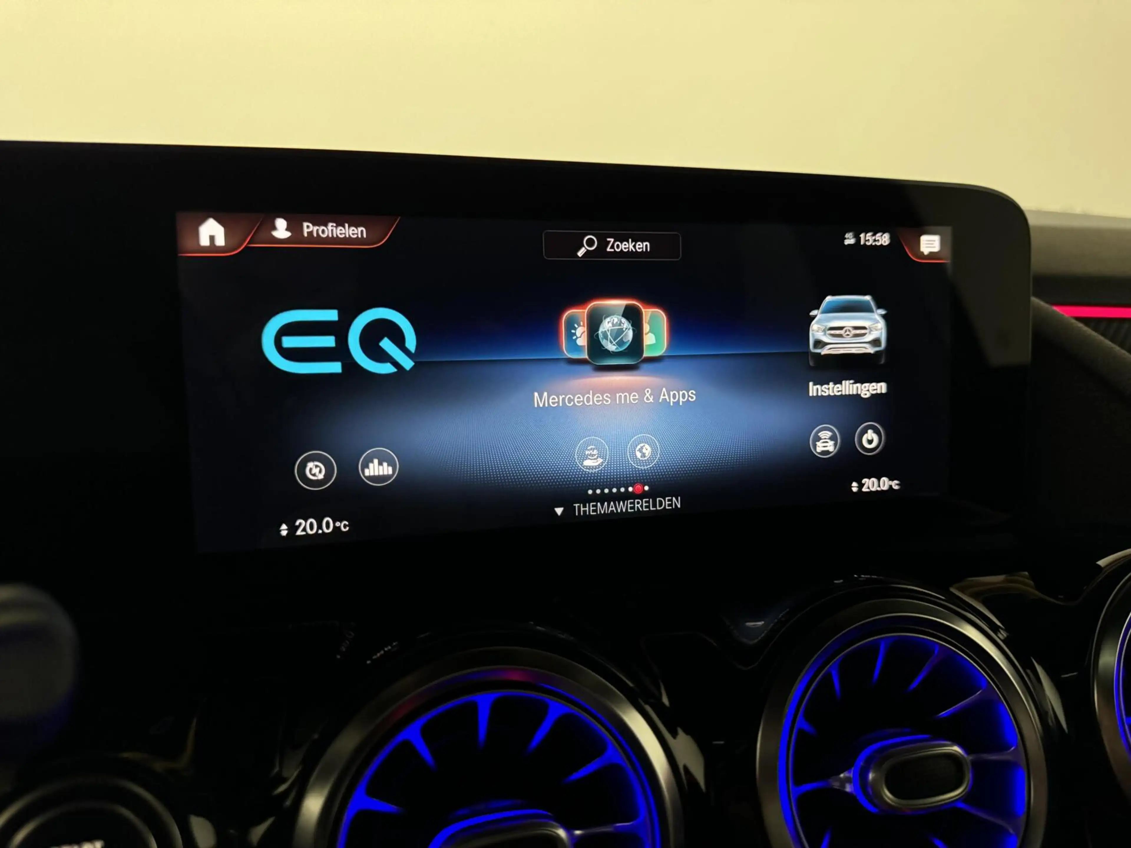 Mercedes-Benz GLA 250 e AMG Line Pano Memory Sfeer Camera — photo 33