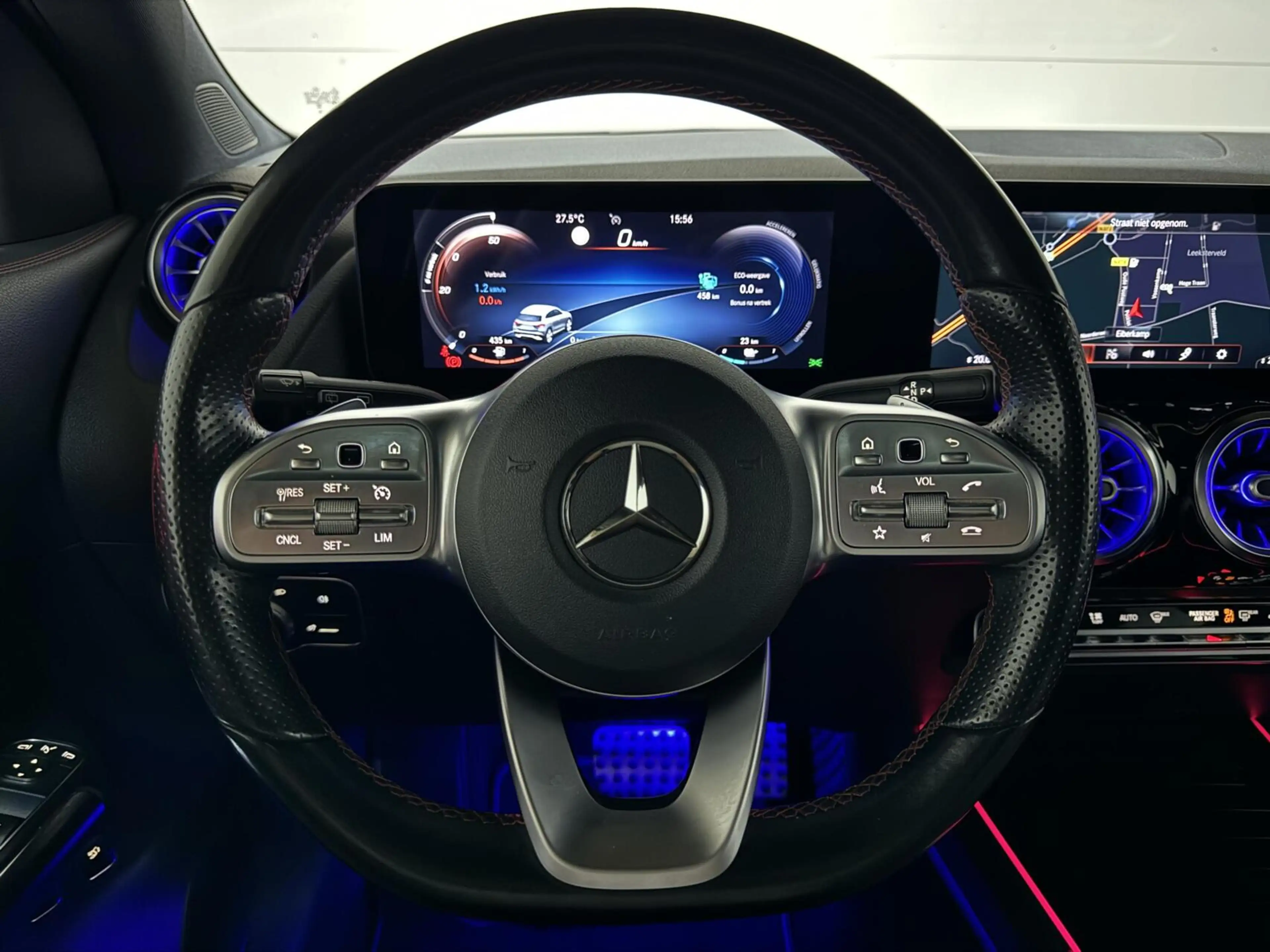 Mercedes-Benz GLA 250 e AMG Line Pano Memory Sfeer Camera — photo 26