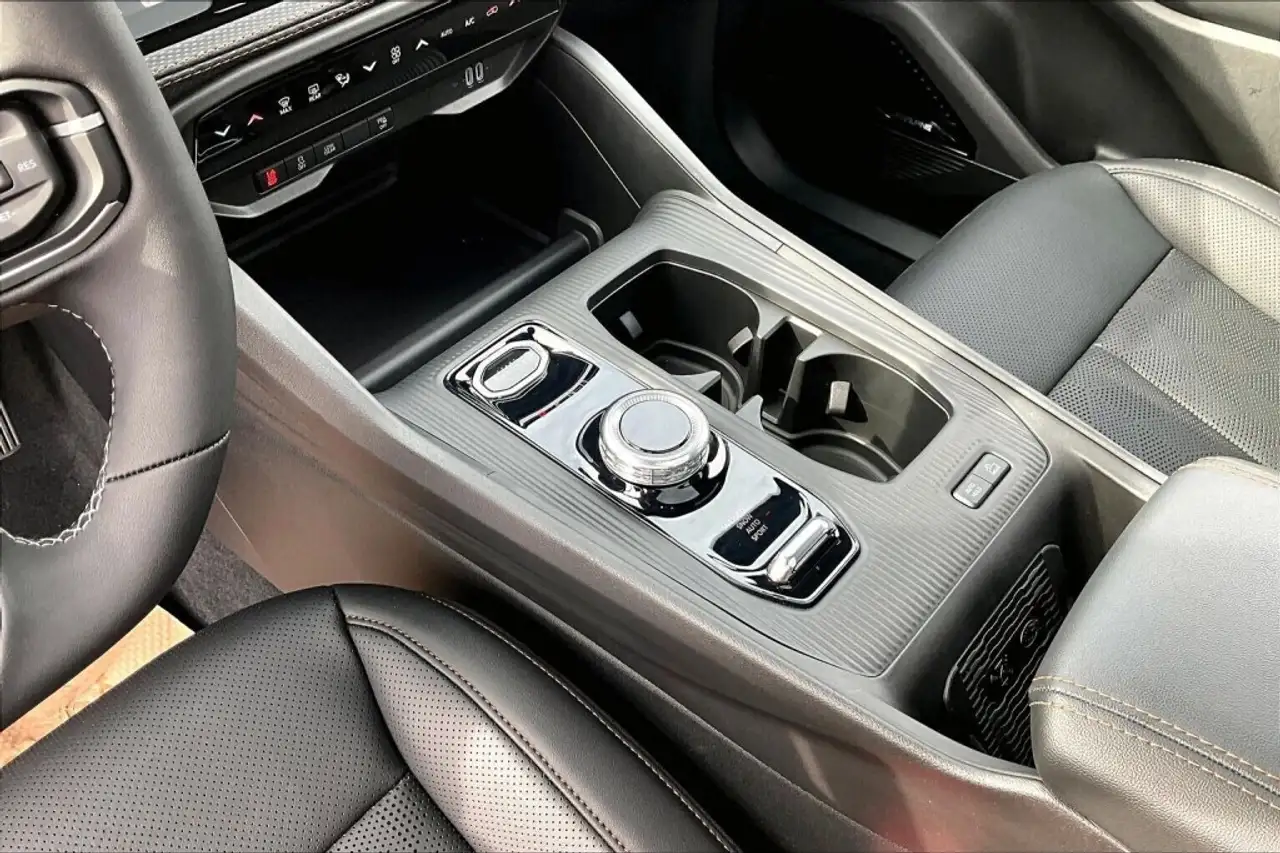 Jeep Cherokee снимка Jeep Cherokee
