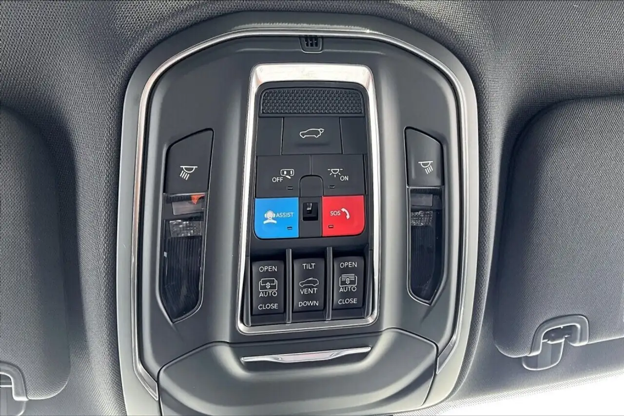 Jeep Cherokee снимка Jeep Cherokee