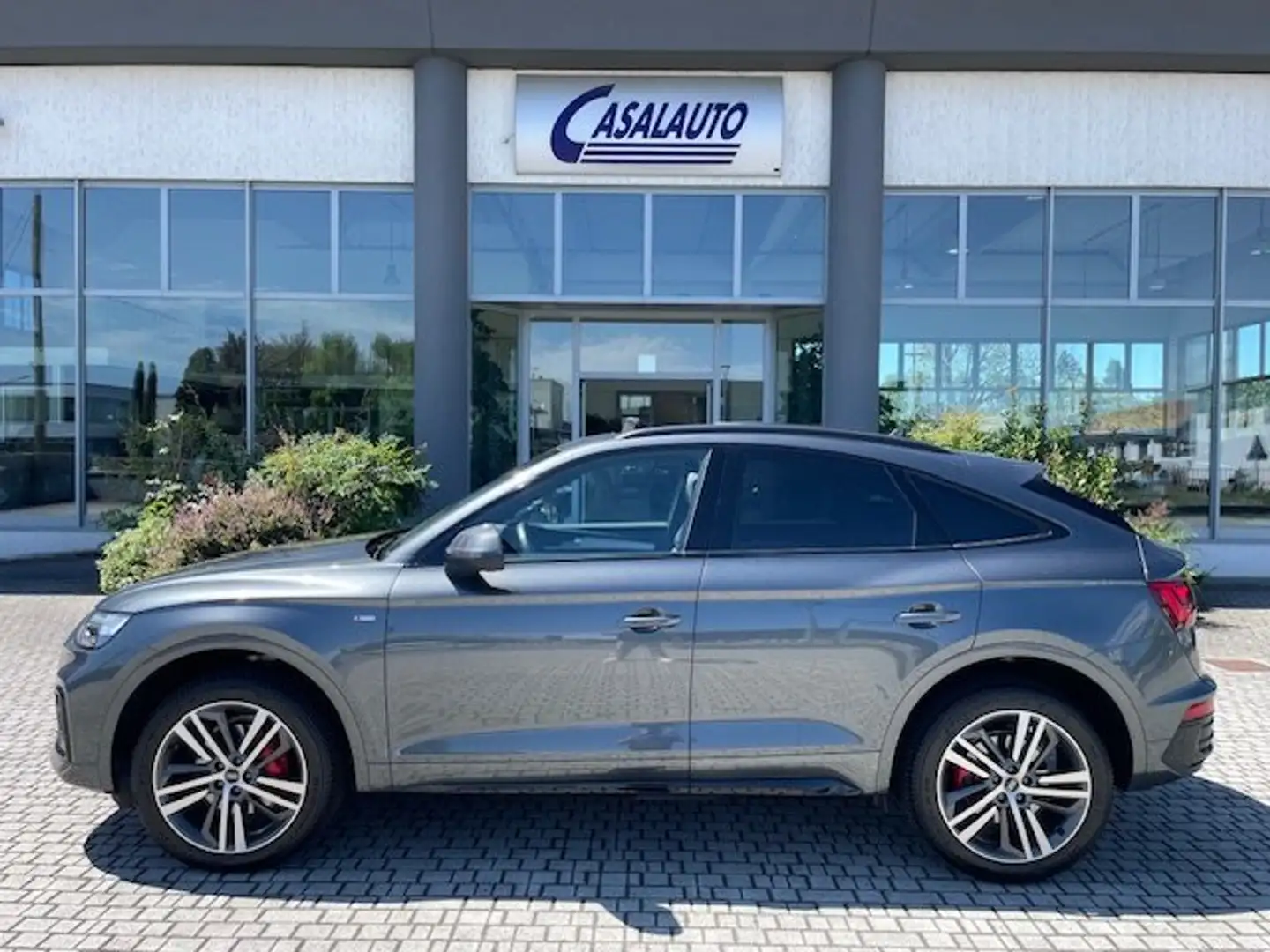 Audi Q5 SPB Sportback 40 TDI 204CV quattro S tronic S Line Grigio - 1