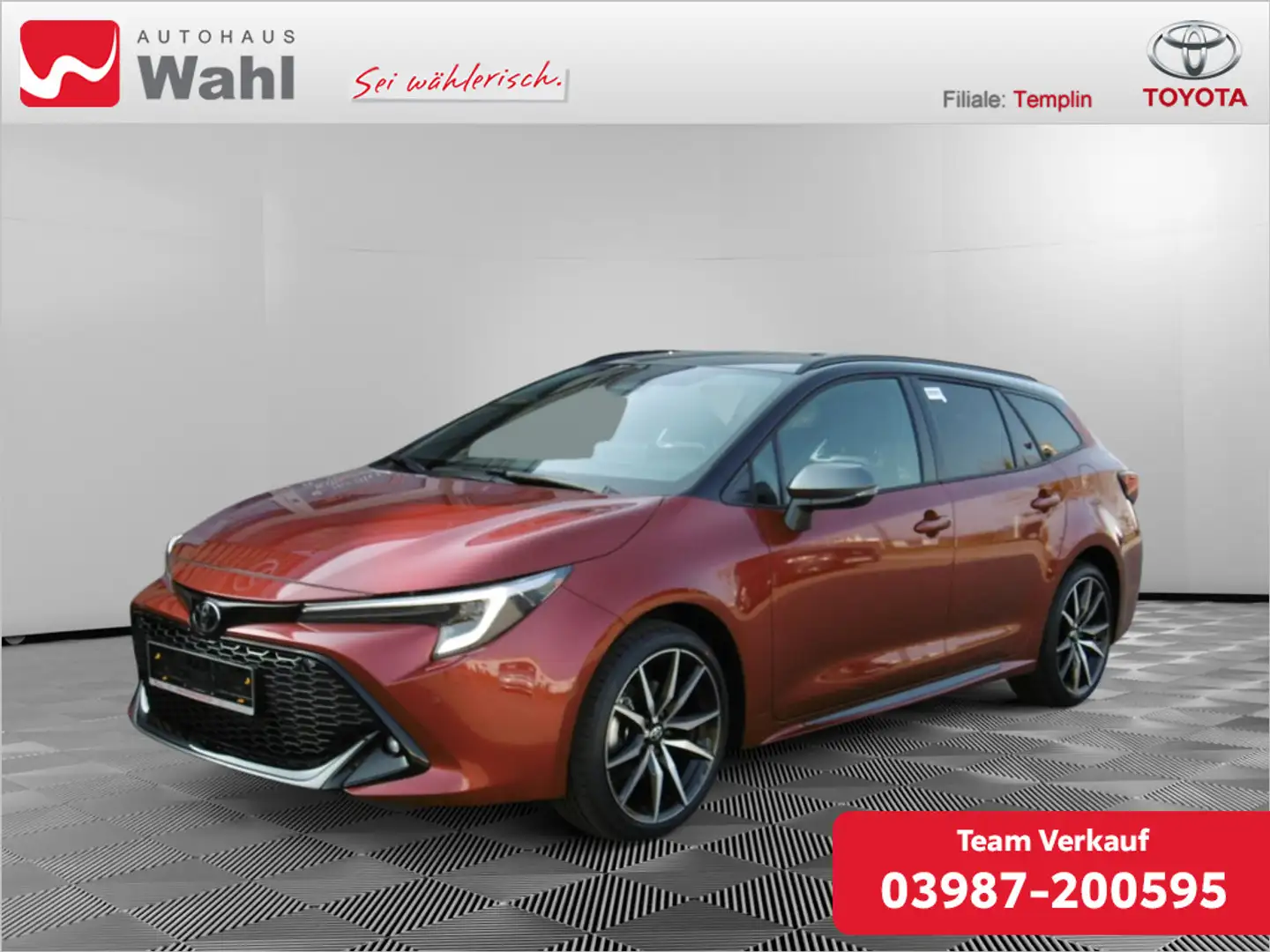 Toyota Corolla Touring Sports 2.0 Hybrid GR Sport Noir - 1