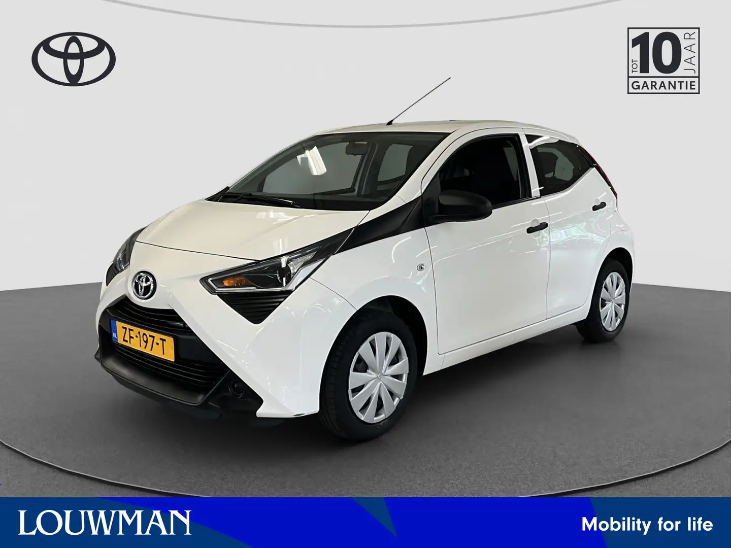 Toyota Aygo 1.0 VVT-i x | Bluetooth | Centrale vergrendeling | Wit - 1