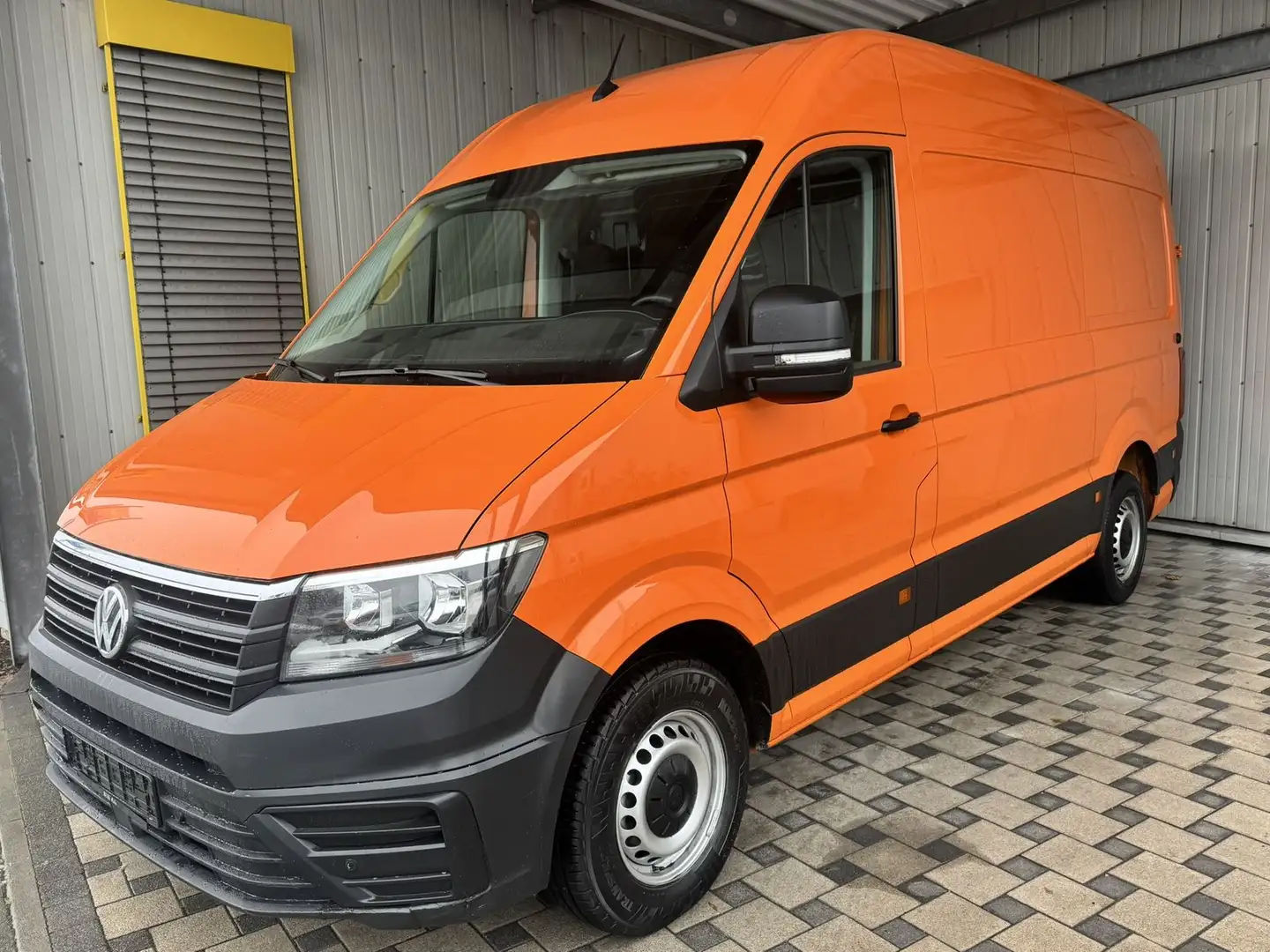 Volkswagen Crafter Kasten 35 MR L2H2 NAVI*Tempomat*PDC Orange - 2