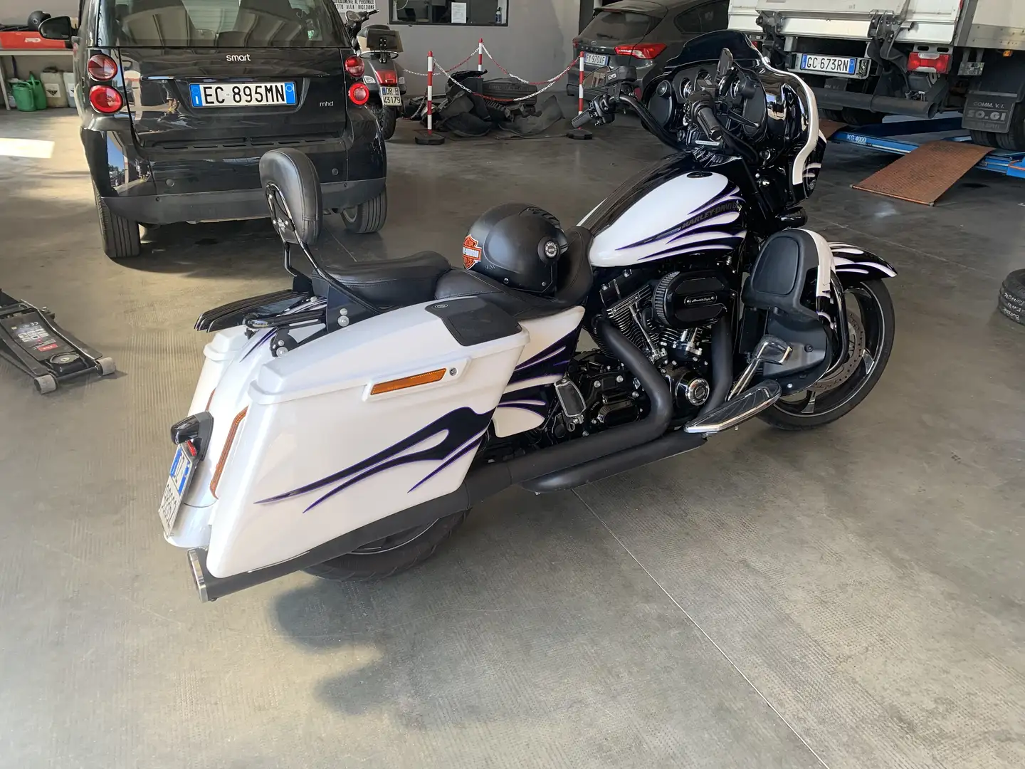 Harley-Davidson Street Glide C.V.O. - 2