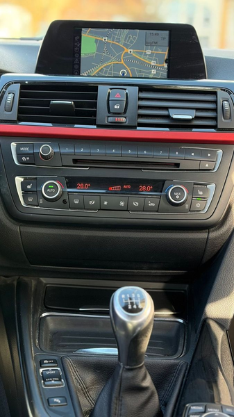 BMW 320 d |M-FELGEN|XENON|NAVI|LEDER |KAMERA|HEAD-UP — photo 4