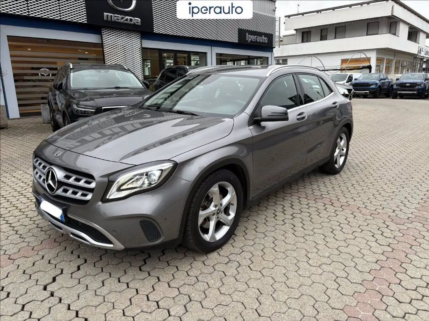 Mercedes-Benz GLA 220 Classe  Sport 4matic auto Gris - 1