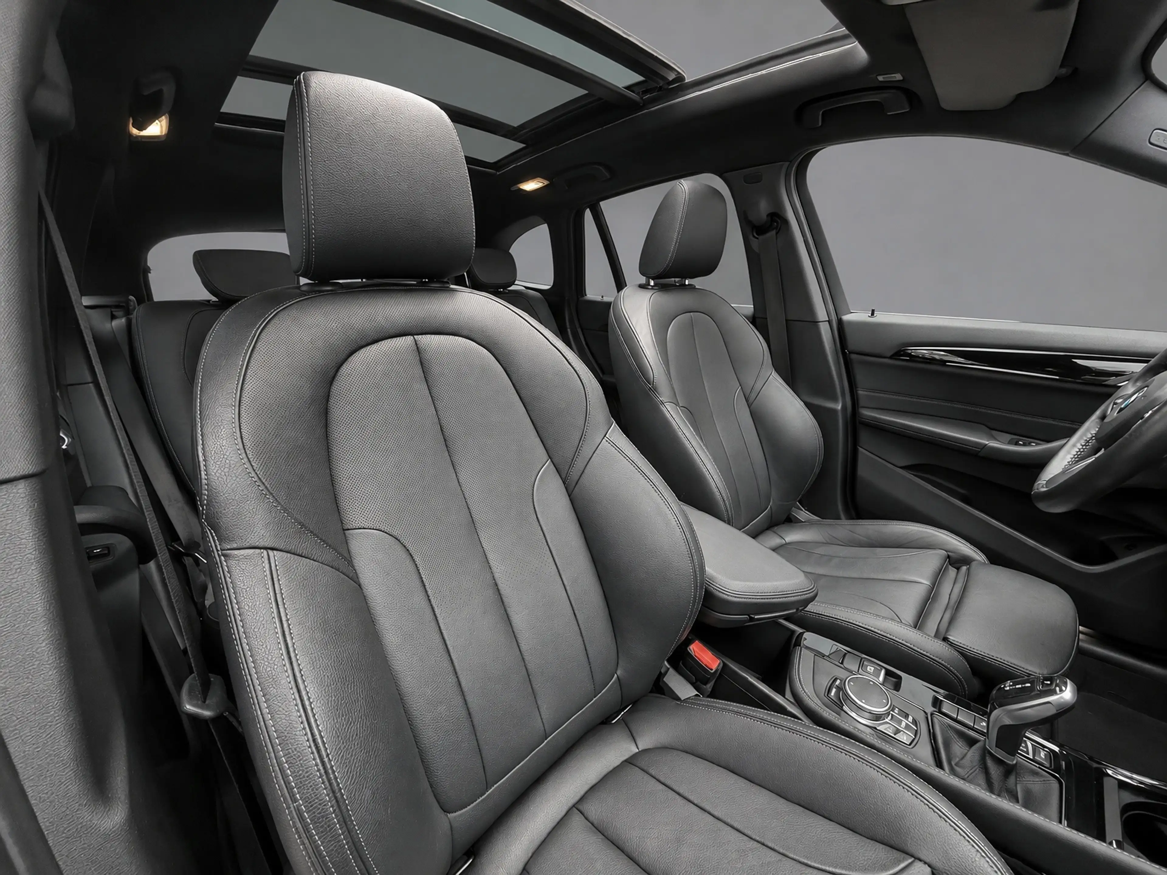 BMW X1 SDrive20i Automaat Orange Edition II, panoramadak, — photo 24