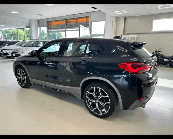 BMW X2 view 4