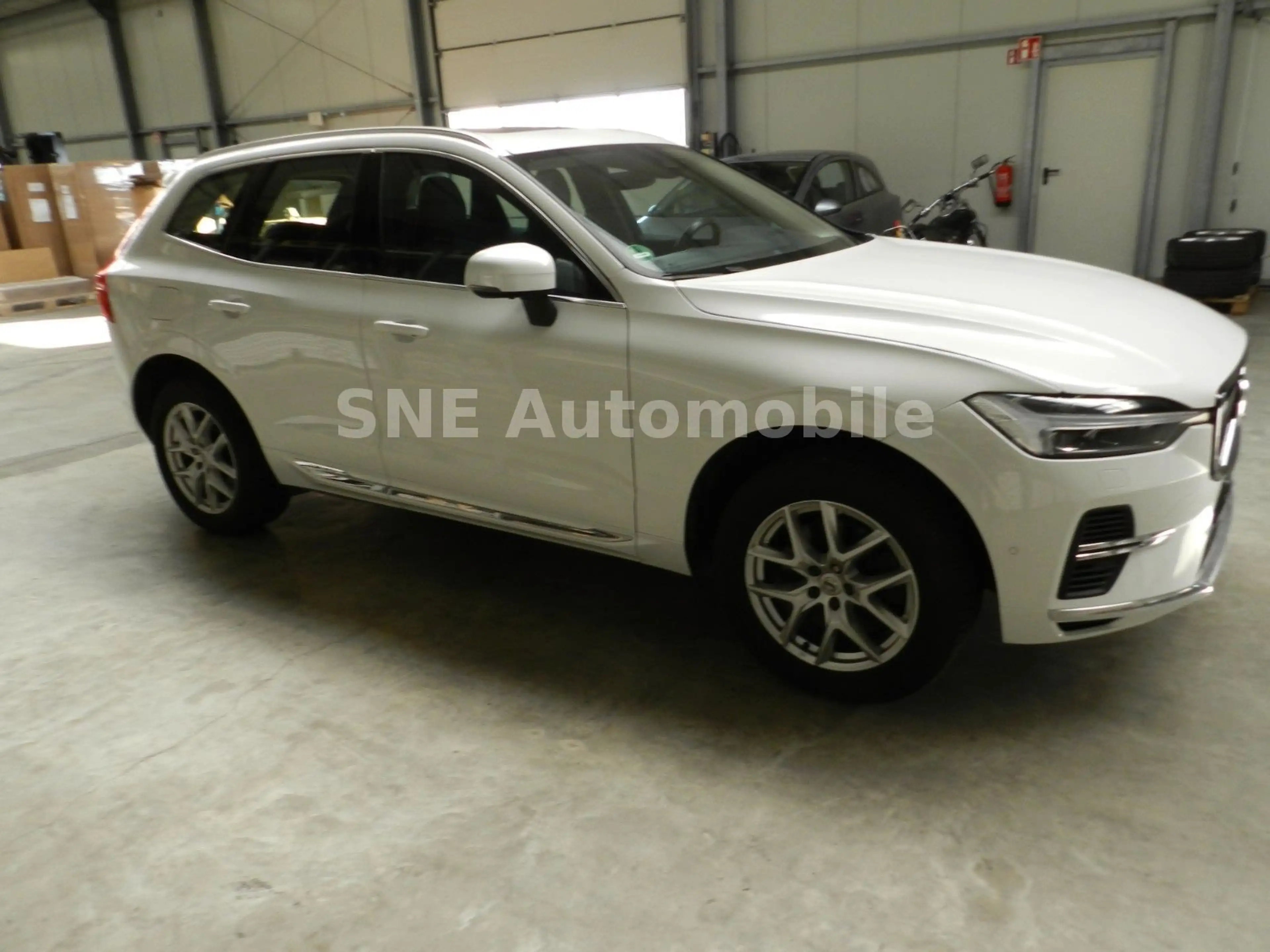 Volvo XC60 Inscription Recharge Plug-In Hybrid AWD — photo 5
