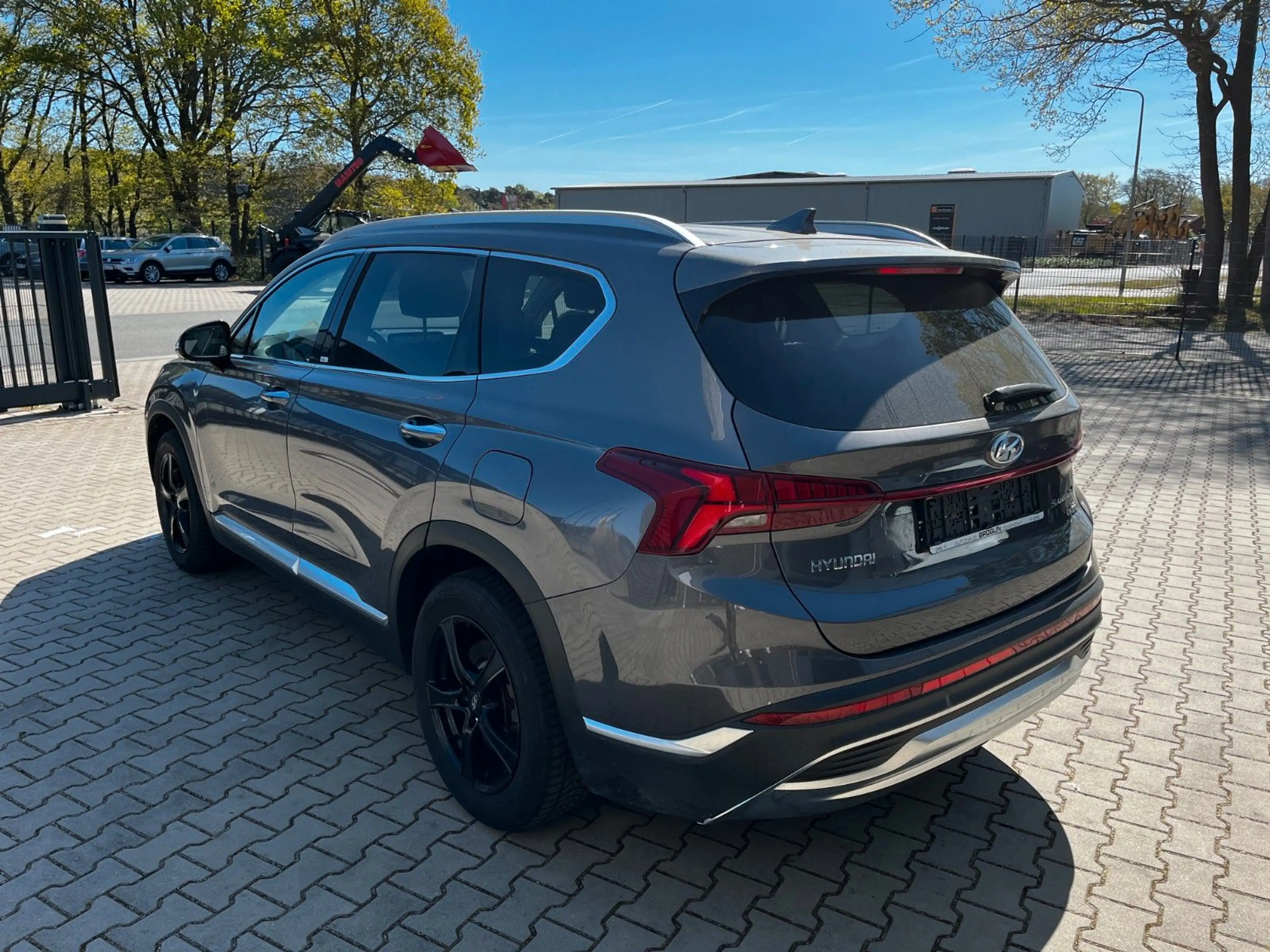 Hyundai SANTA FE Hybrid Prima 4WD/Leder/Navi/360/MWST — photo 8