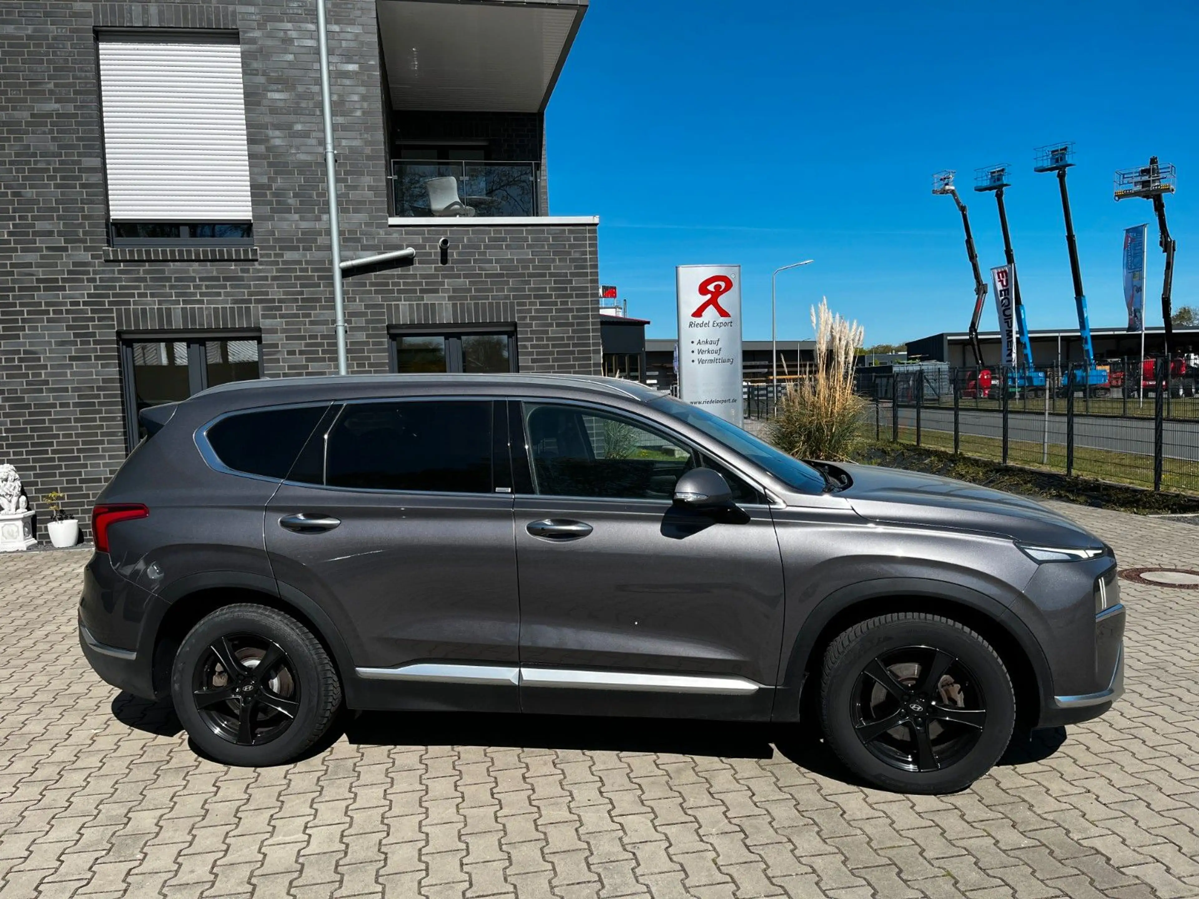 Hyundai SANTA FE Hybrid Prima 4WD/Leder/Navi/360/MWST — photo 4