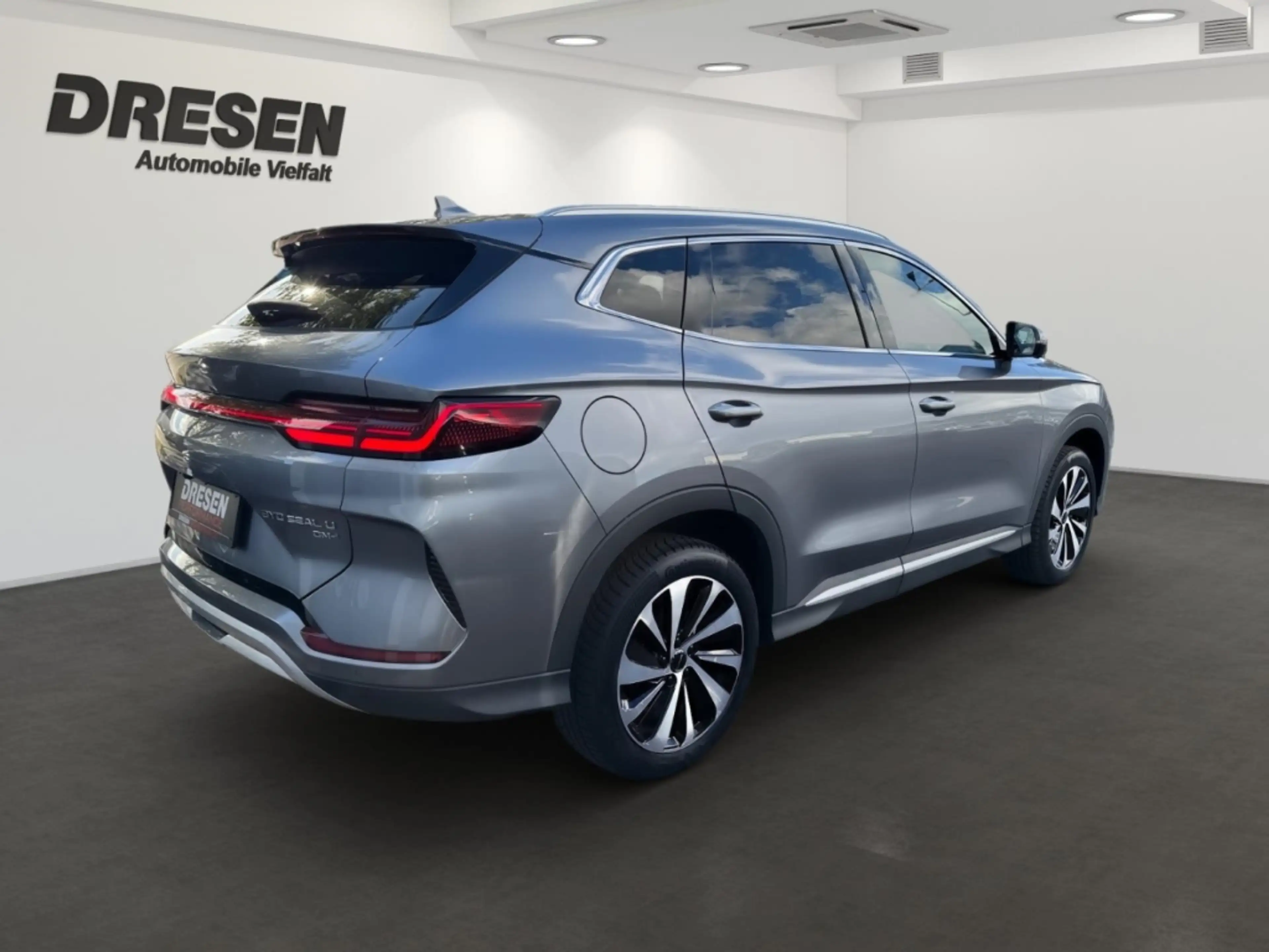 BYD Seal U COMFORT PHEV 1.5 160KW NAVI,KLIMA,SITZHZG,CARPLAY — photo 3