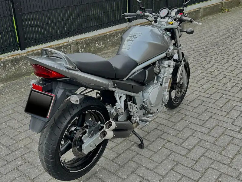 Suzuki Bandit 650 - foto 6