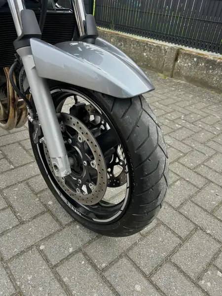 Suzuki Bandit 650 - foto 3
