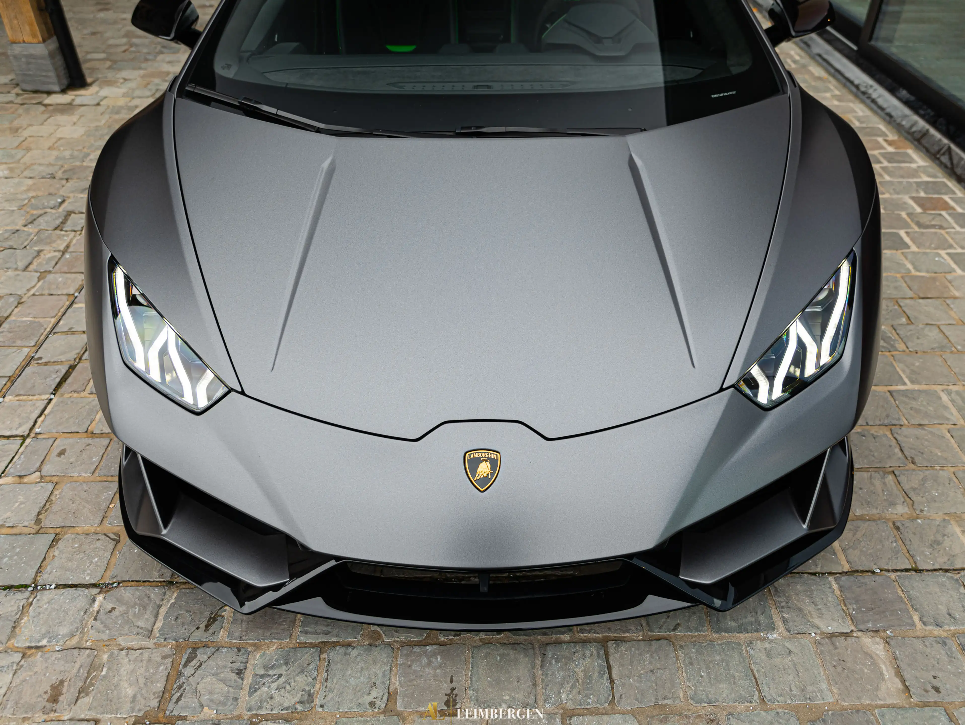 Lamborghini Huracán EVO Spyder / Front Lift / 20” Narvi / Black Alcantara / Green Stitching / Sensonum — photo 13