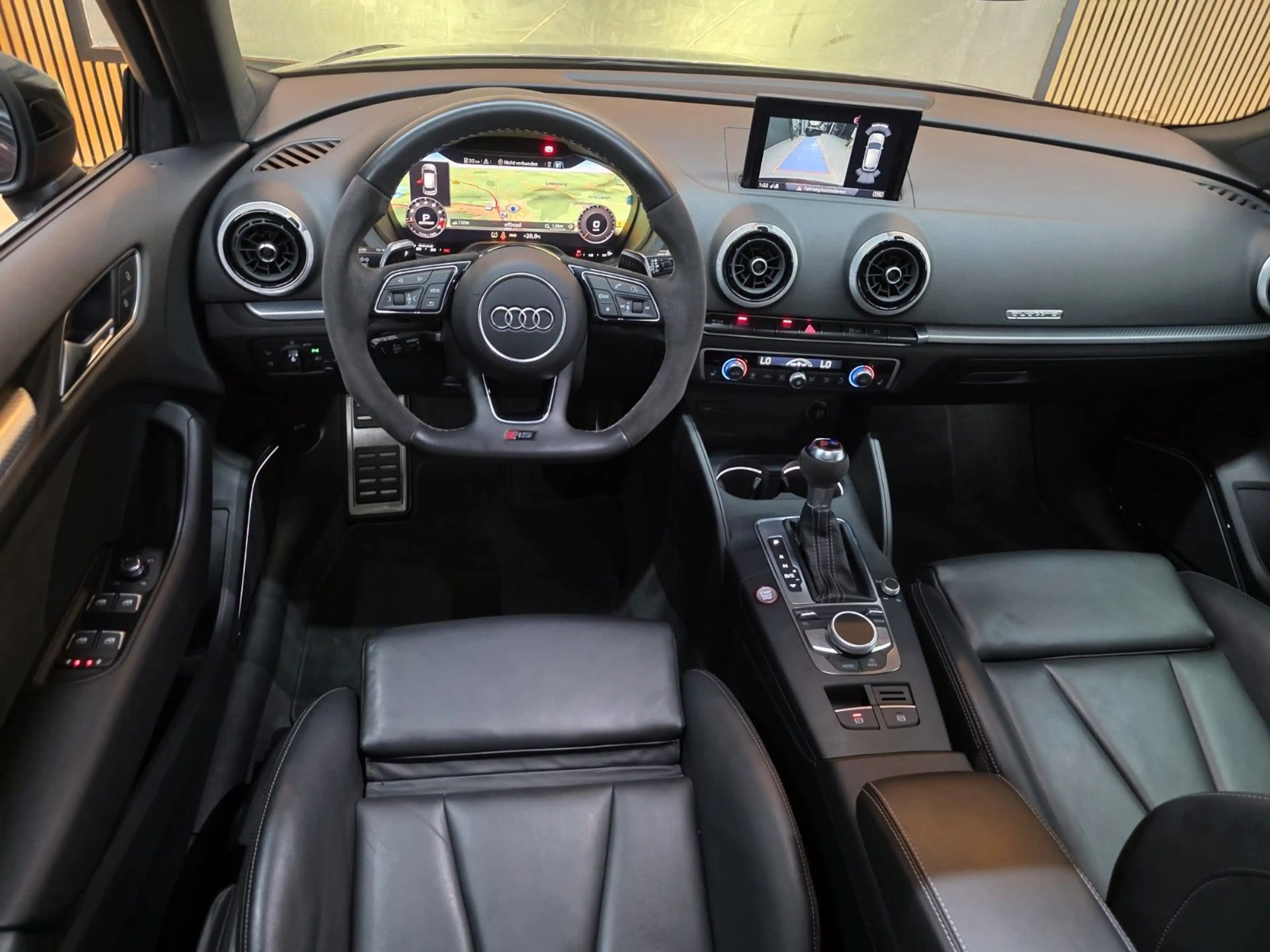 Audi RS3 Sportback 2.5 TFSI quattro*EXCLUSIVE*PANO* — photo 14