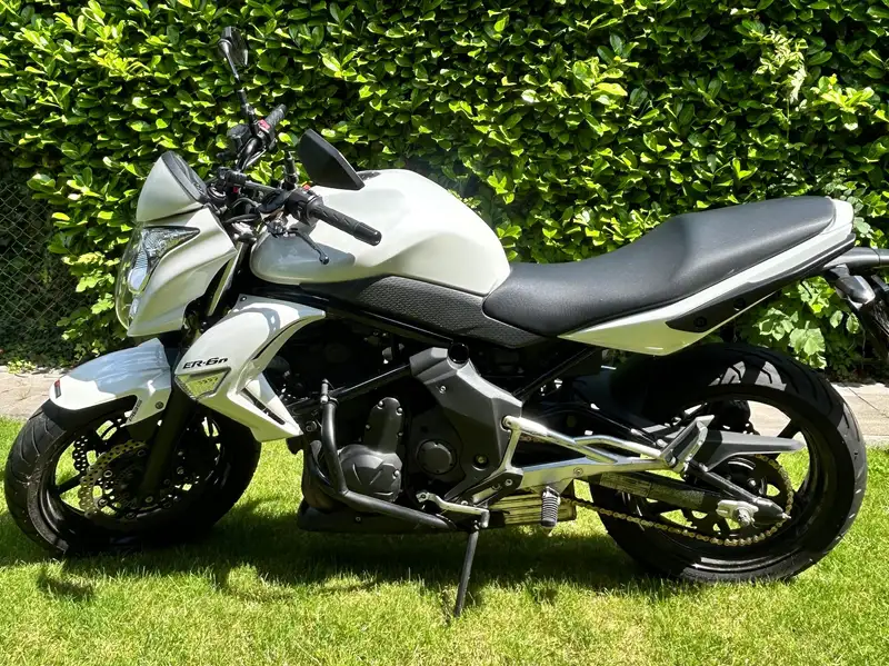 Kawasaki ER-6n