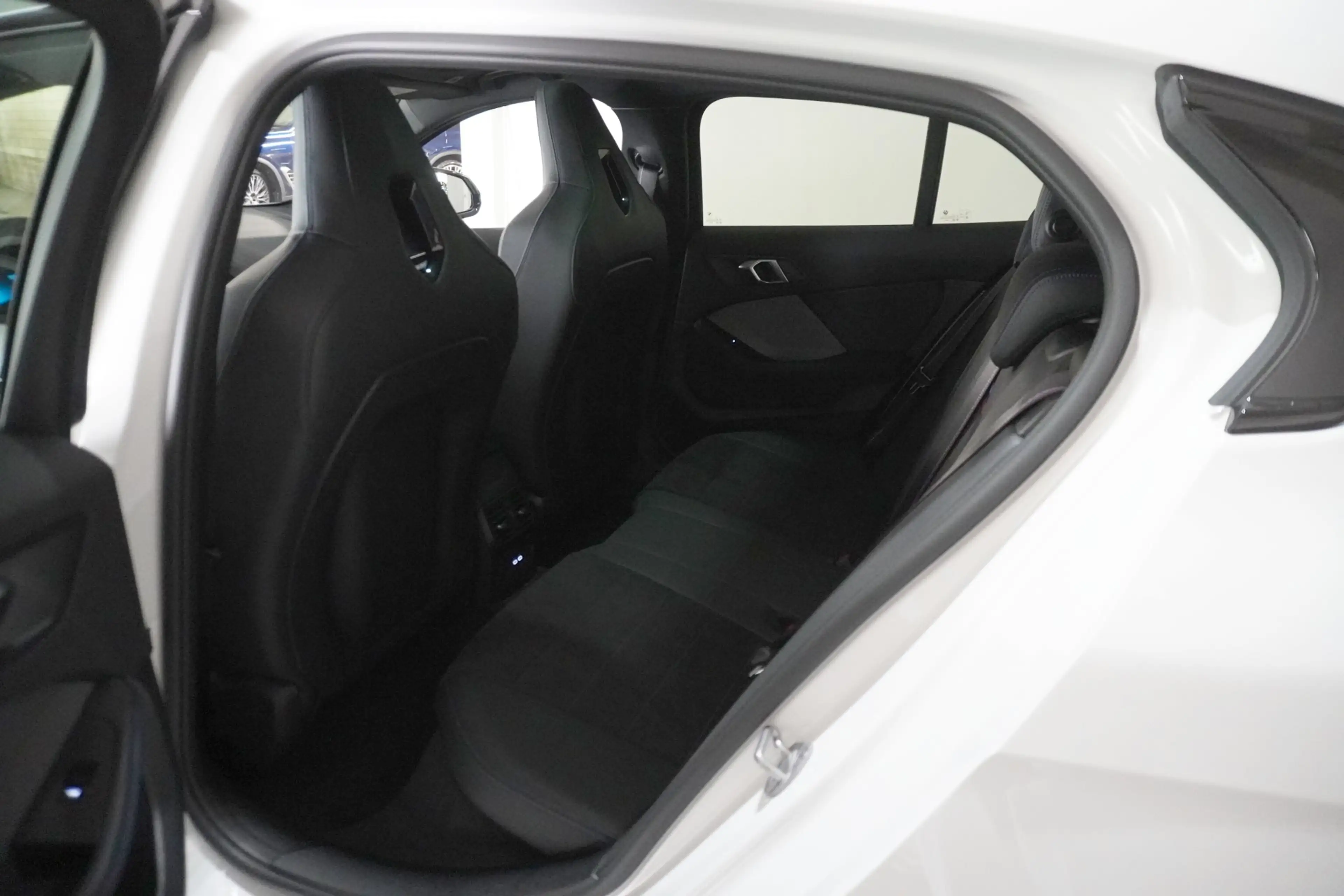 BMW 135 M135i xDrive — photo 8