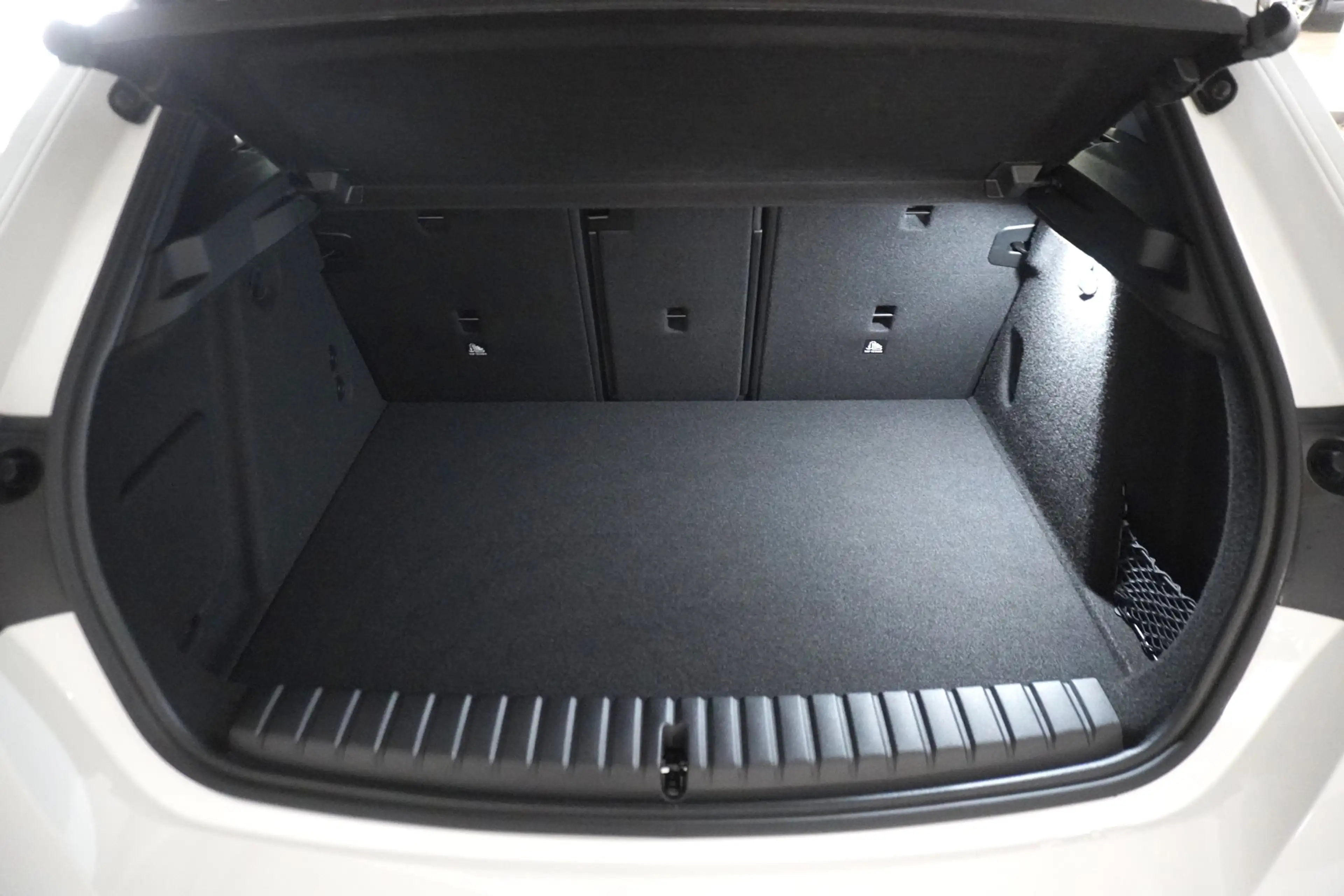 BMW 135 M135i xDrive — photo 3