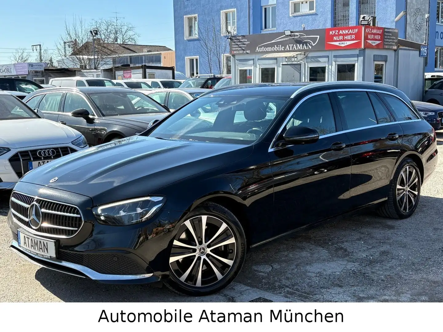 Mercedes-Benz E 300 dT 4Matic 9G Avantgarde Leder Navi LED Wide Schwarz - 2
