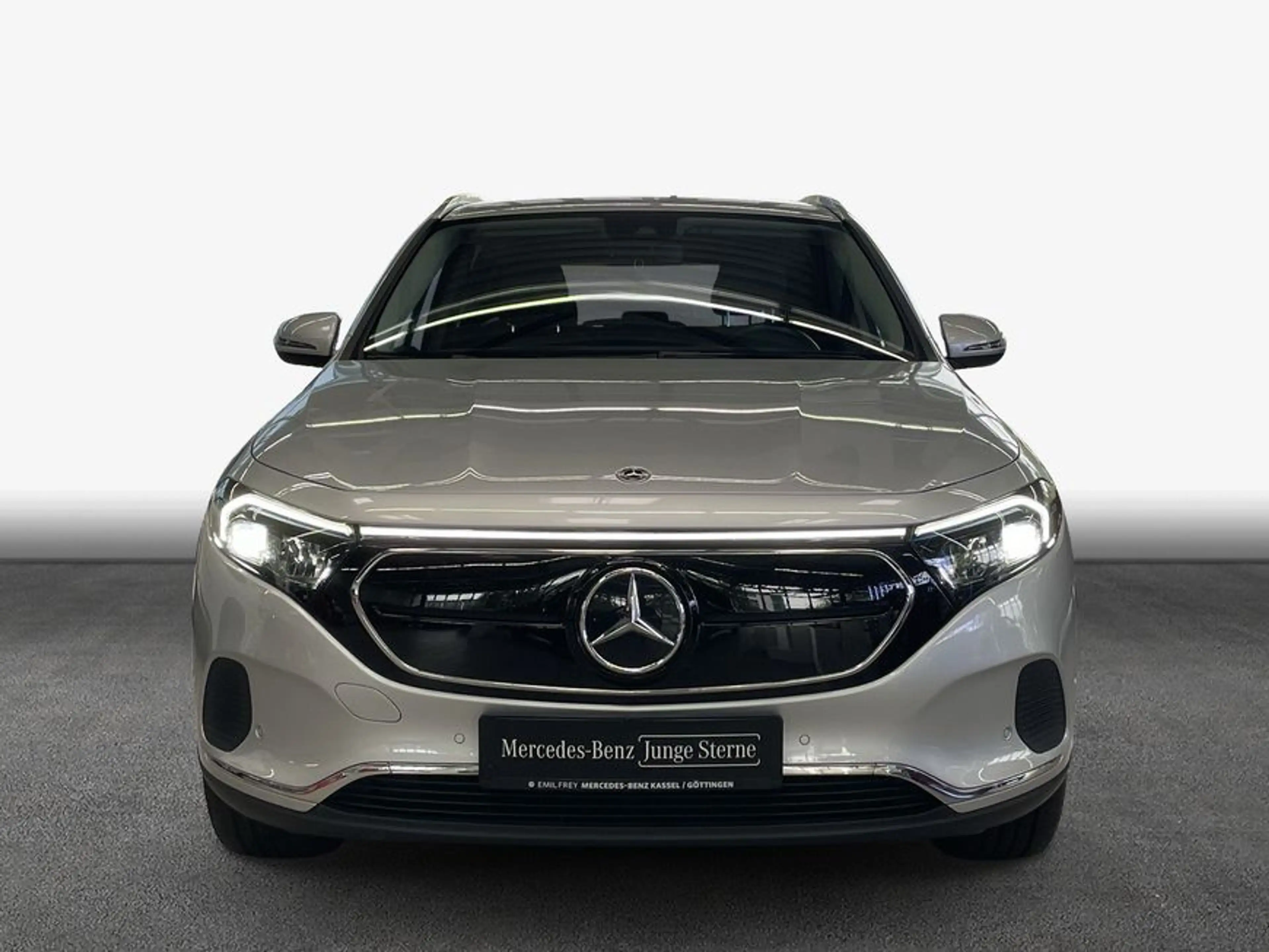 Mercedes-Benz EQA 300 EQA — photo 3