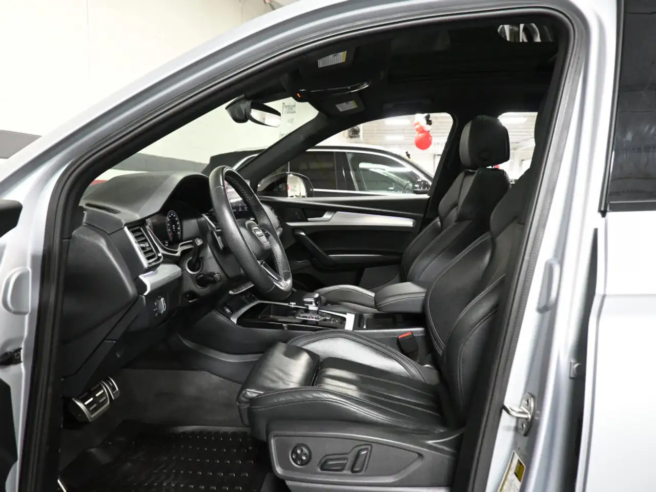Audi Q5 снимка Audi Q5