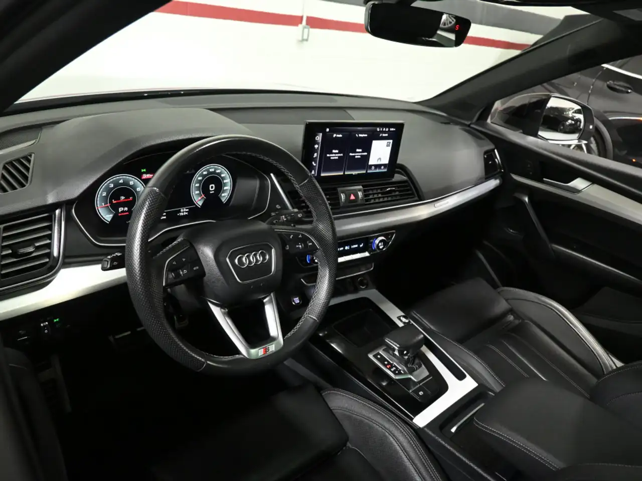 Audi Q5 снимка Audi Q5