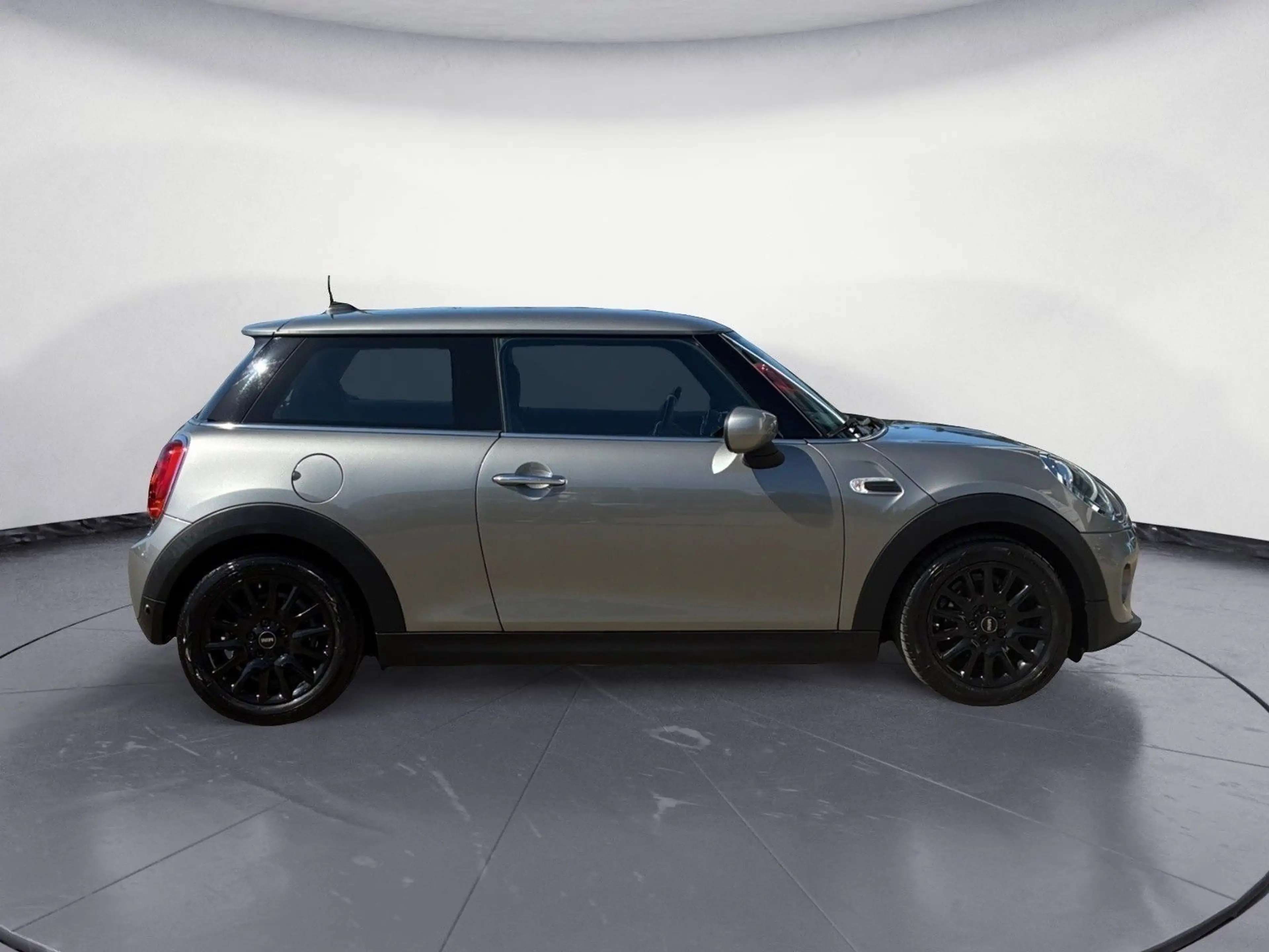 MINI One One Klima PDC Sitzhzg. Vorn MF Lenkrad ISOFIX — photo 6