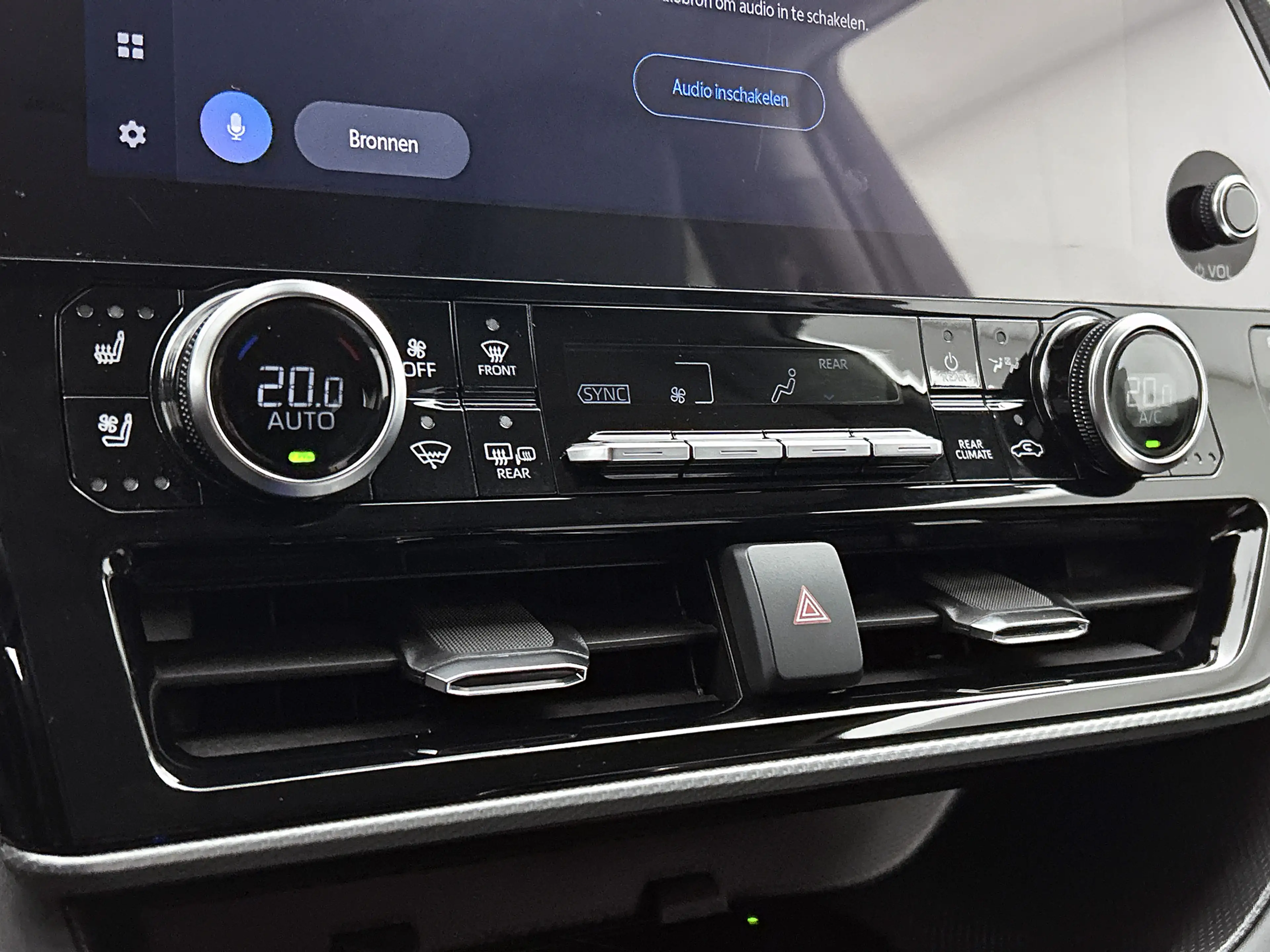 Toyota Highlander 2.5 AWD Hybrid Premium | Dealer onderhouden | Trek — photo 12