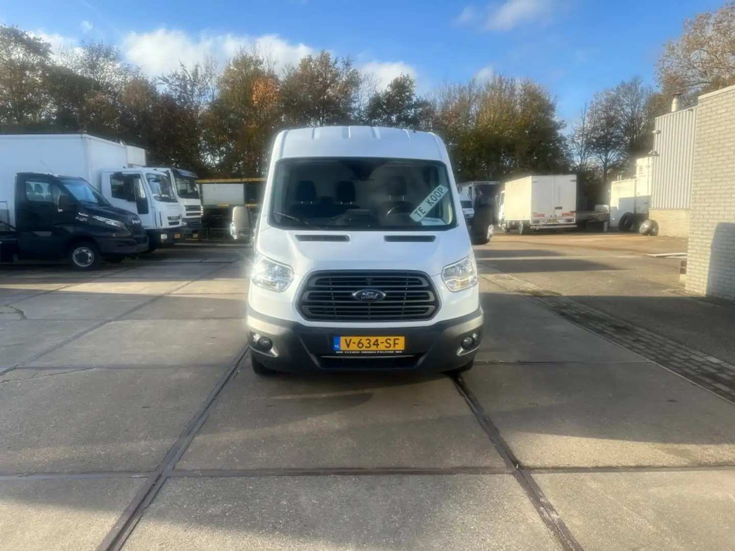 Ford Transit - Wit - 2