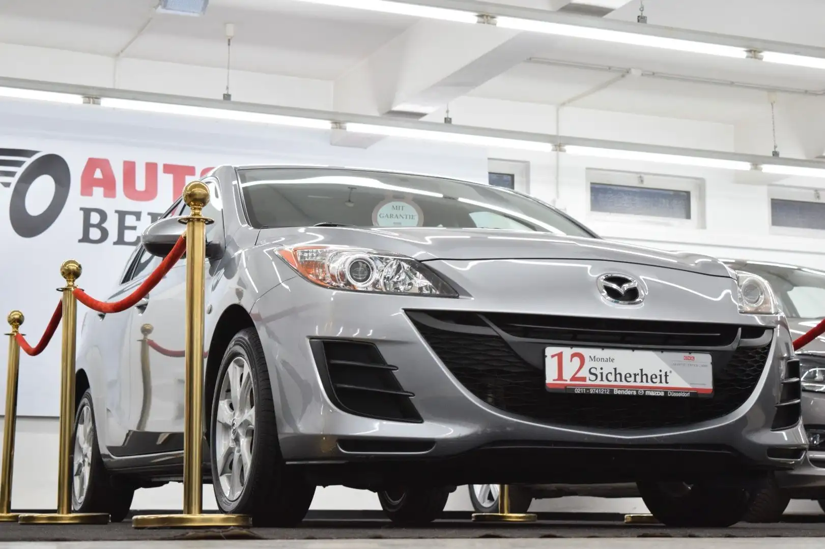 Mazda 3 Lim. Center-Line*58000 KM*GARANTIE* Silber - 2