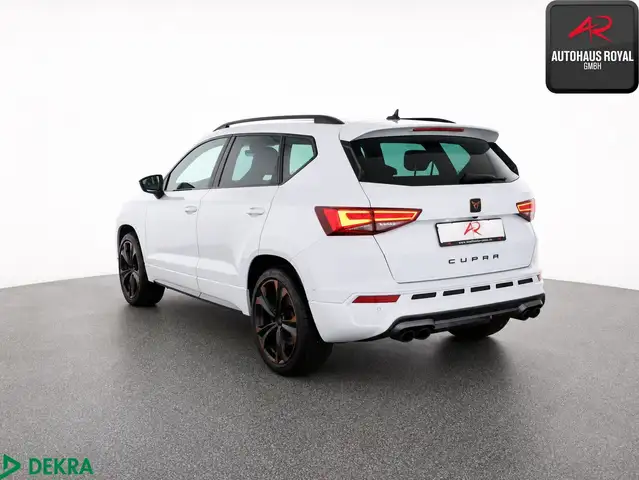 Cupra Ateca view 3
