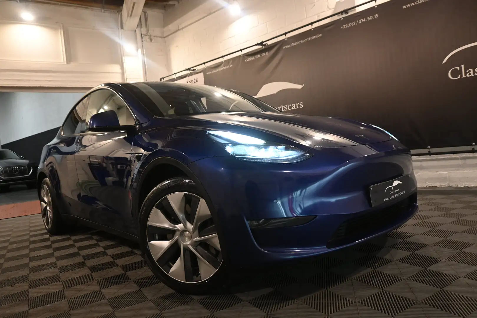 Tesla Model Y Model Y 72.5 kWh Dual Motor LONG RANGE / FULL !! Bleu - 2