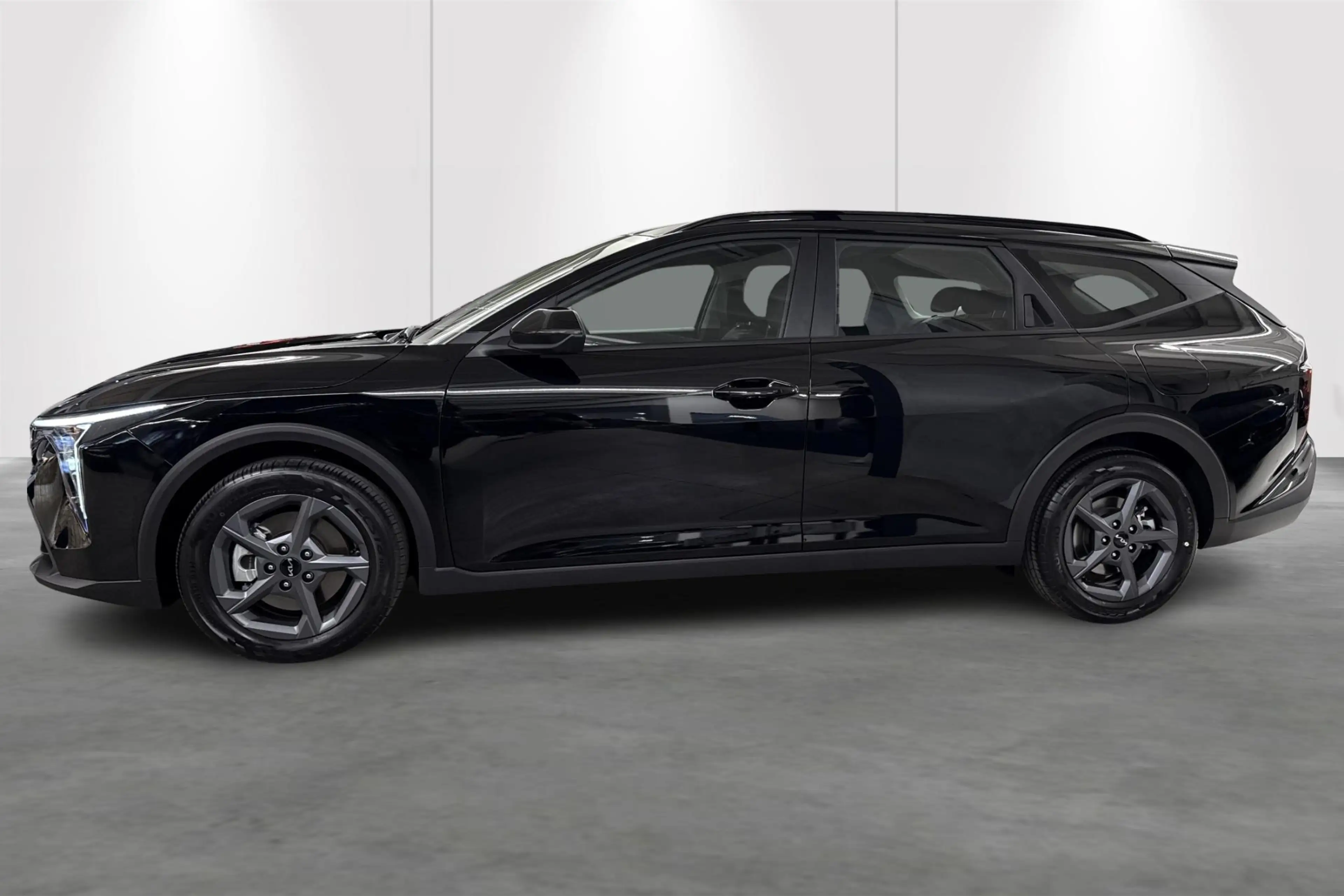 Kia K4 Sportswagon 1.6 T-GDi 150 DCT7 Pace — photo 3