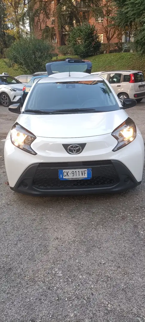 Toyota Aygo X Active cambio manuale - 2